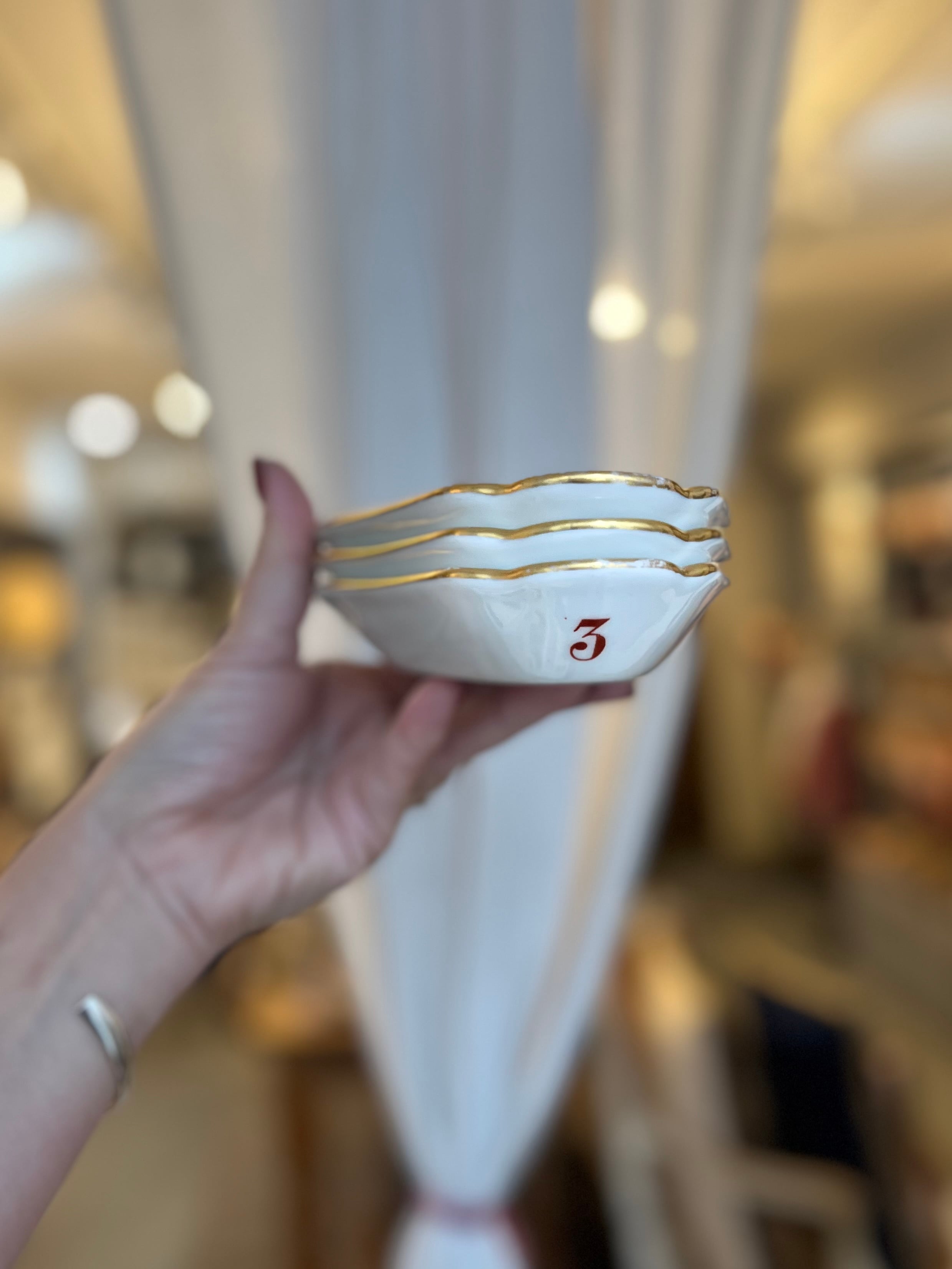 【フランス製 アンティーク 食器】モノグラム入りラヴィエ /Albert Hautin & Cie/ アンティーク