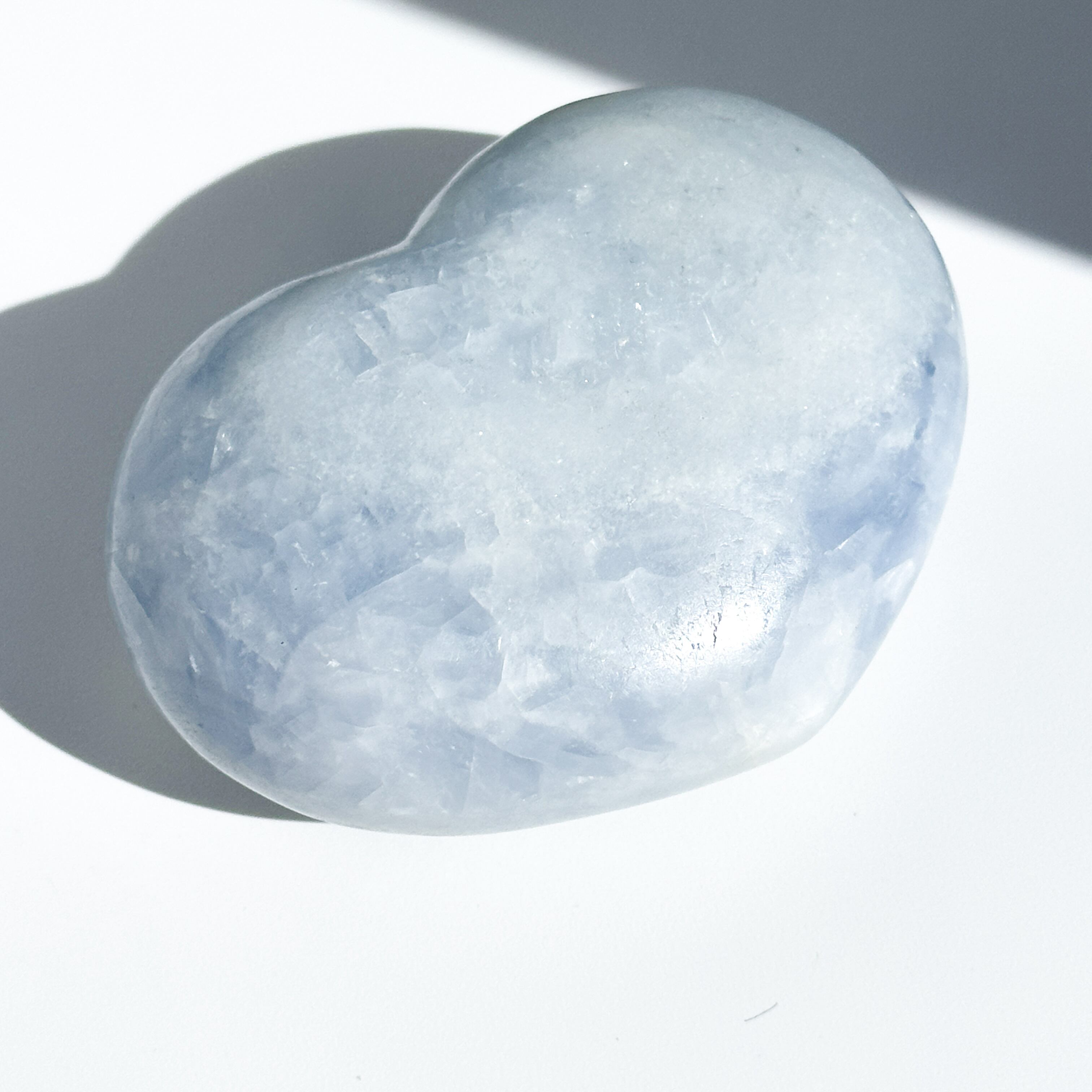 Bigセレスタイト ハート 42♡ Celestite ♡ 天然石・鉱物
