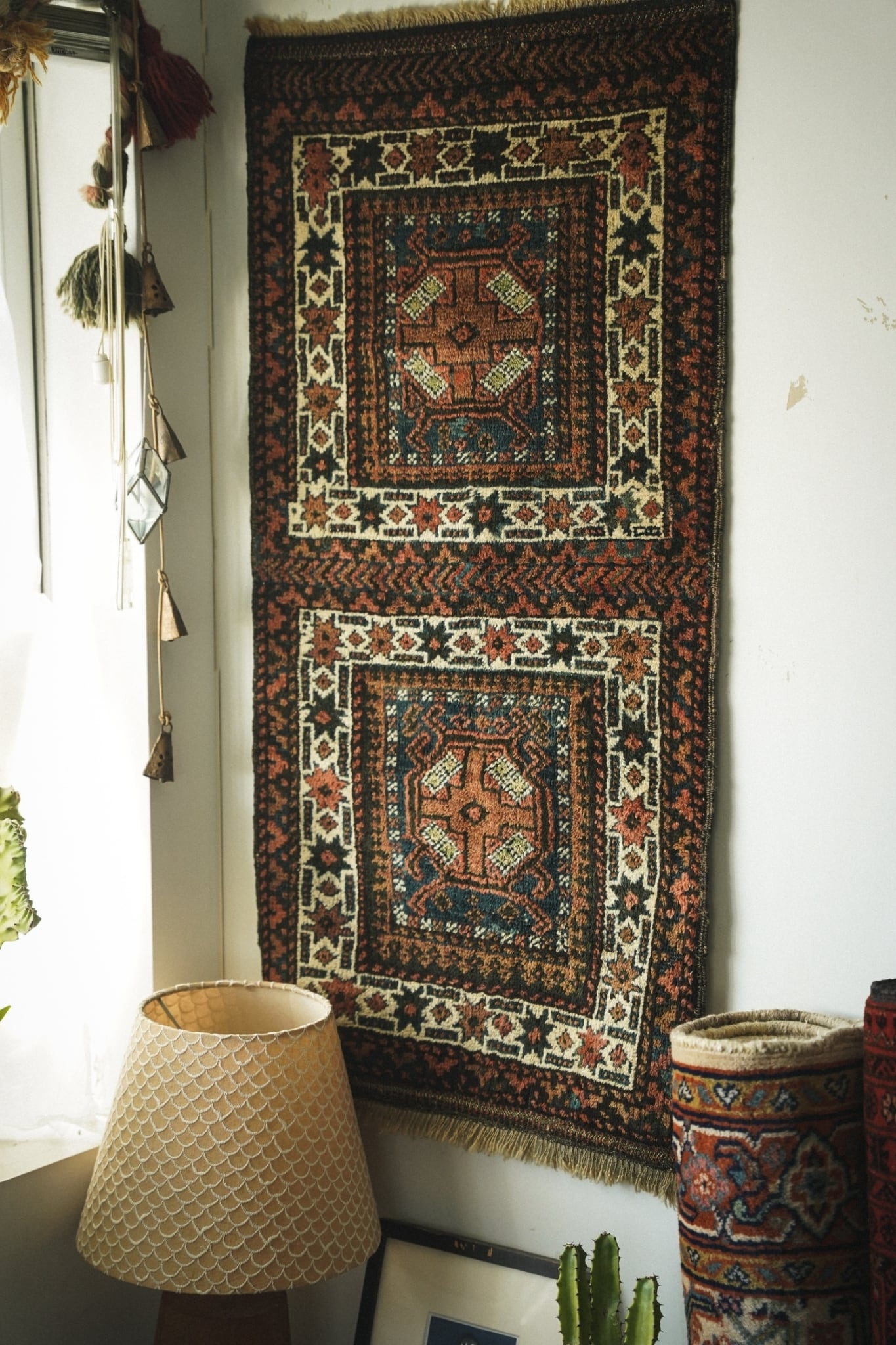 1557-Semi Antique Baluch rug