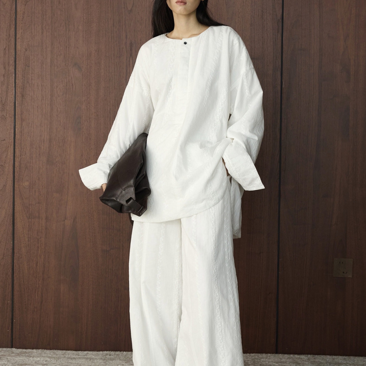 Round Hem Blouse T0736