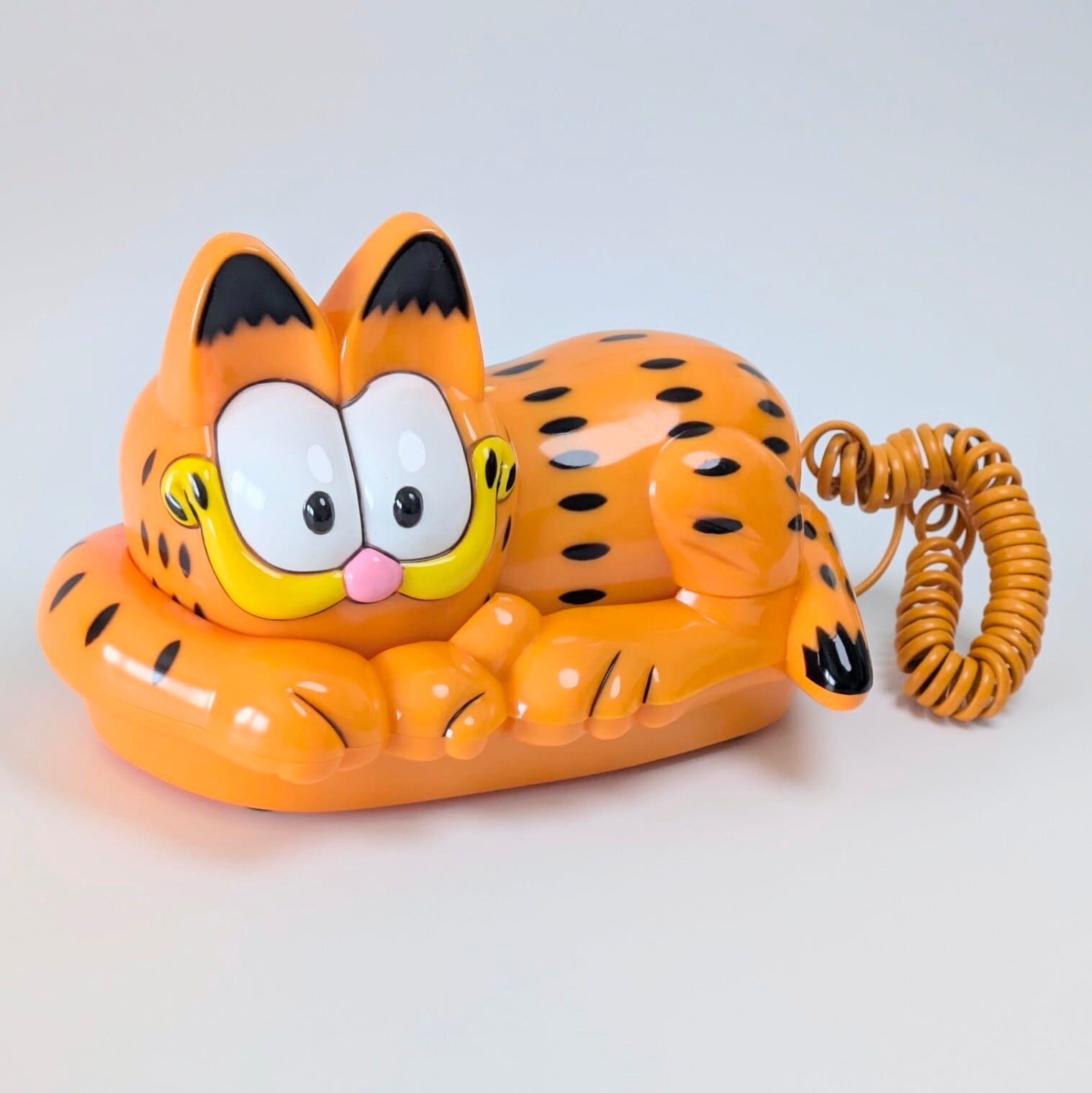 ☆ VINTAGE80' 90'☆【 Garfield ( ガーフィールド ) 】Garfield Telephone / 型番：HA8828(11)P/T / 電話機 〚アメリカン雑貨 アメトイ〛