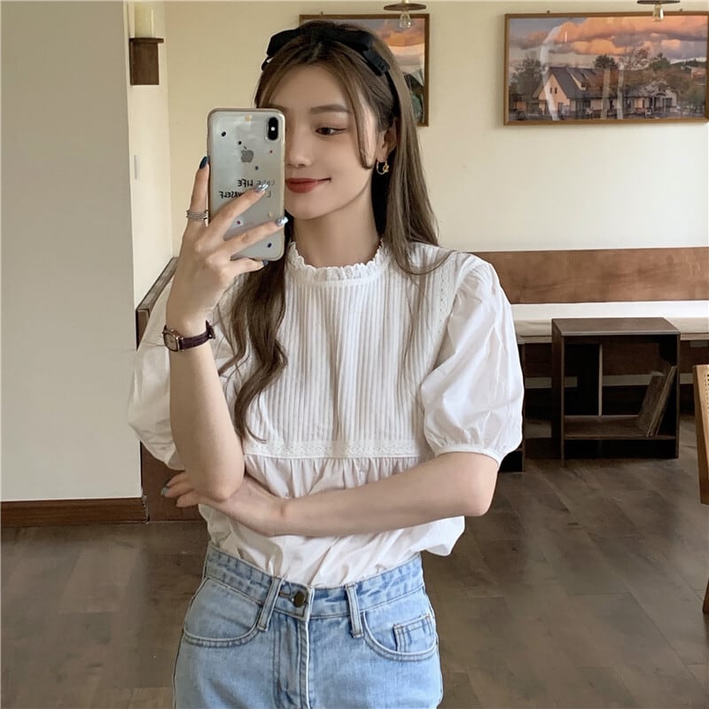 ブラウス 白 パフスリーブ 韓国 ファッション レディース オルチャン 春 夏 デート 大人可愛い Cocotown