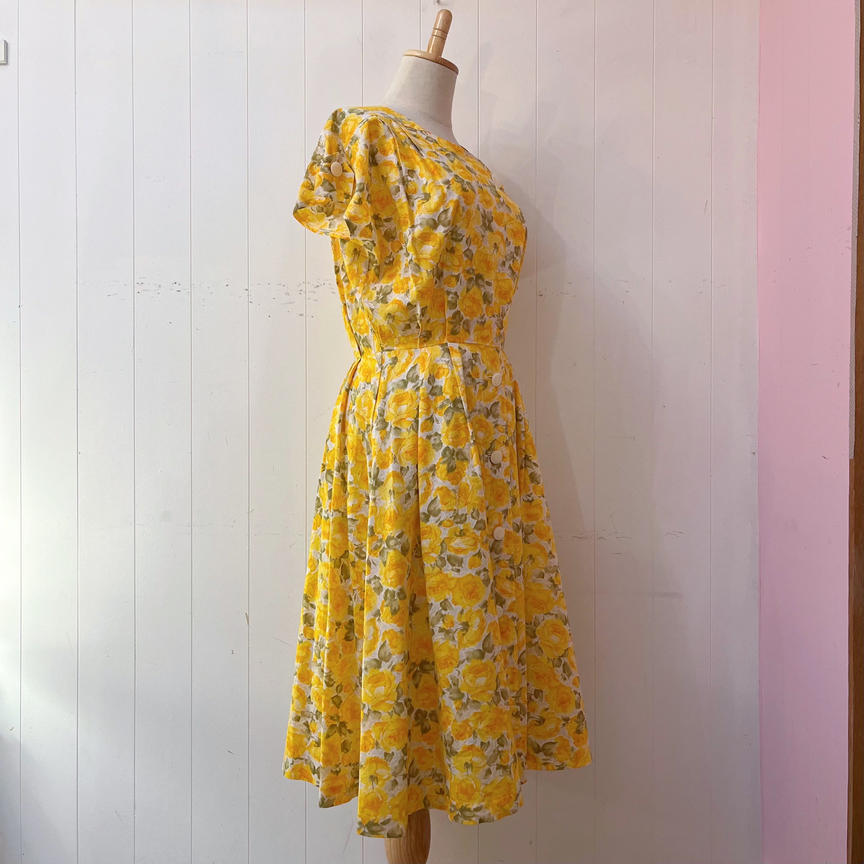 yellow rose white button one-piece