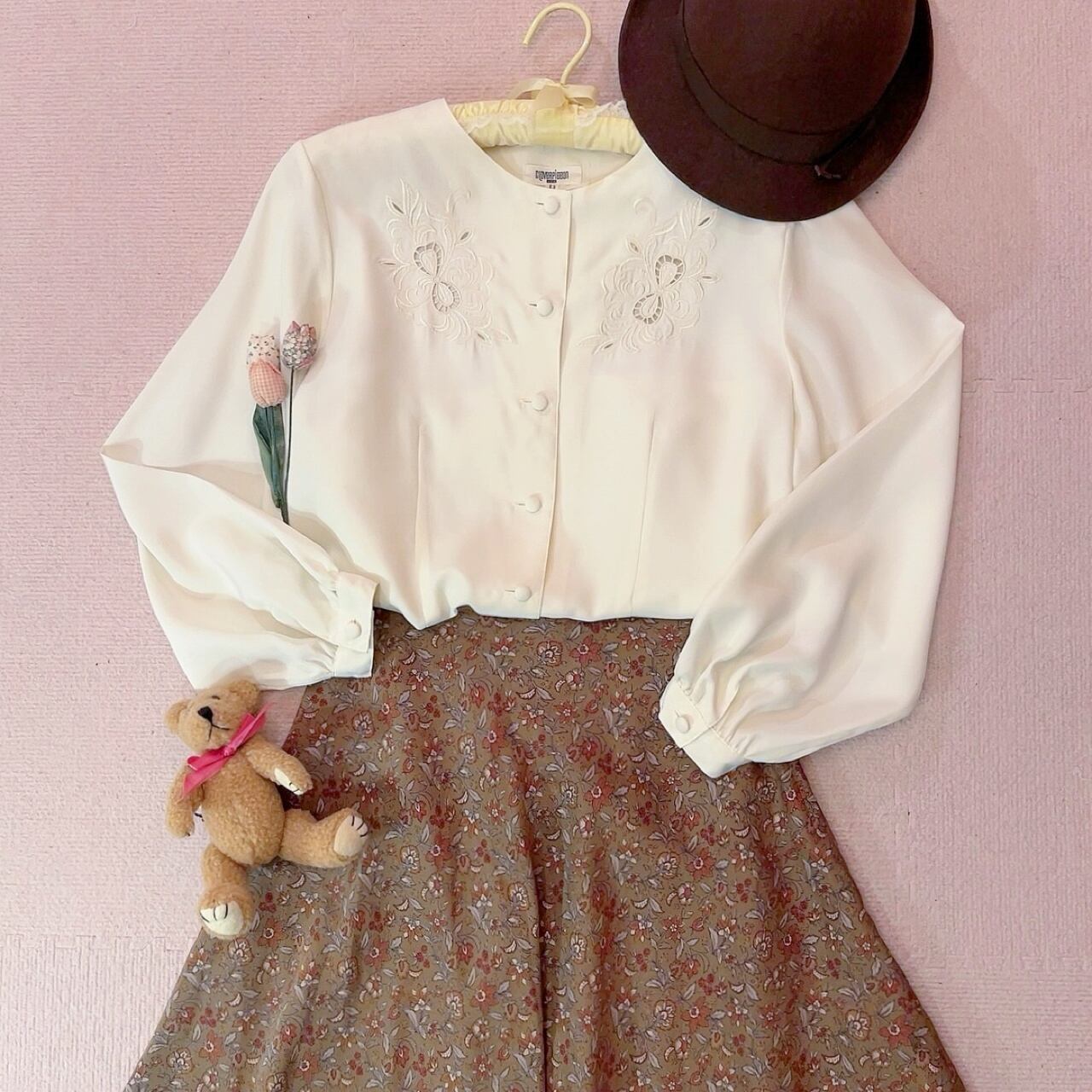 ribbon botanical embroidery blouse