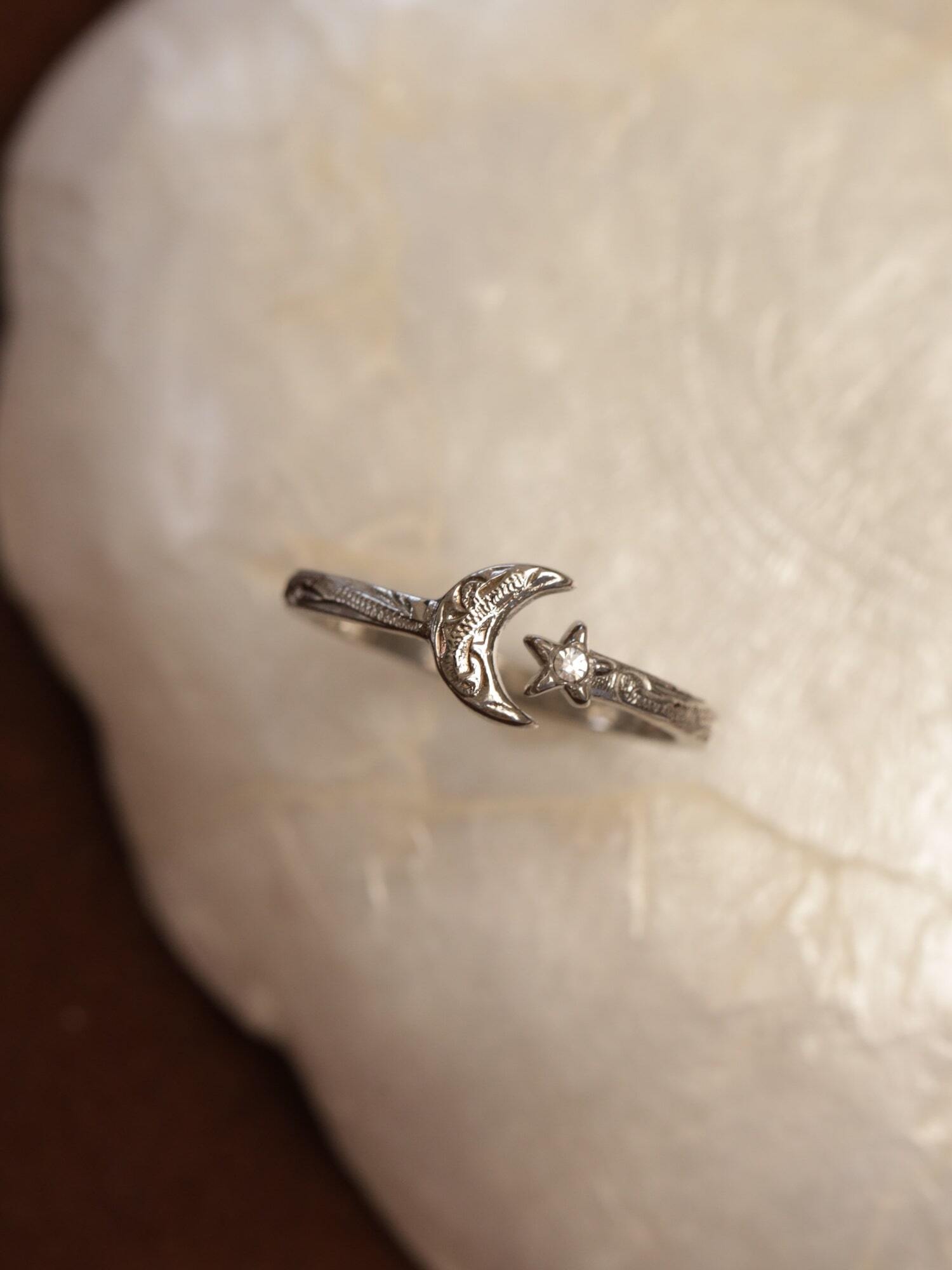316L hawaiian moon & star ring #r26 | rani