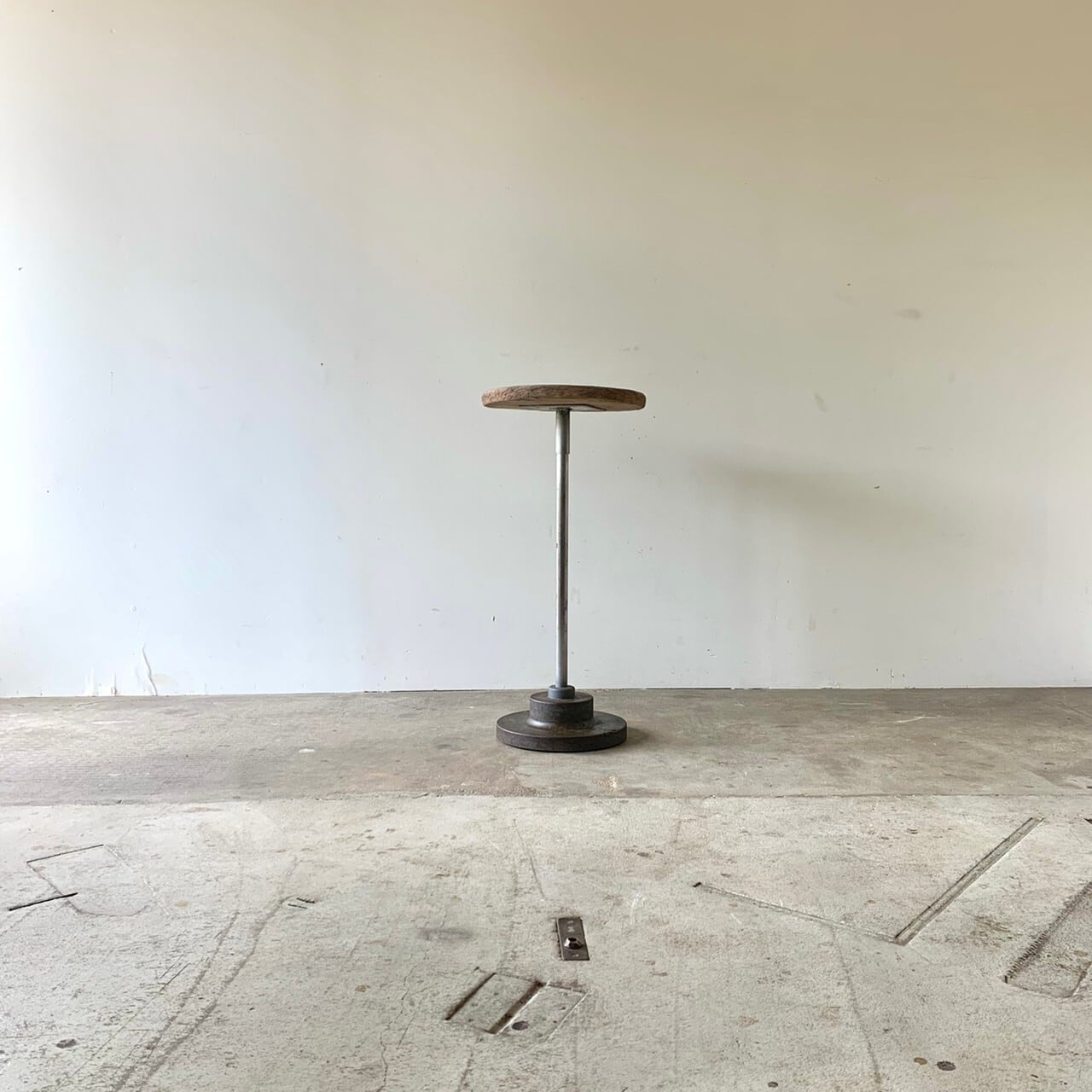 ディスプレイ台　サイドテーブル　古家具　0504