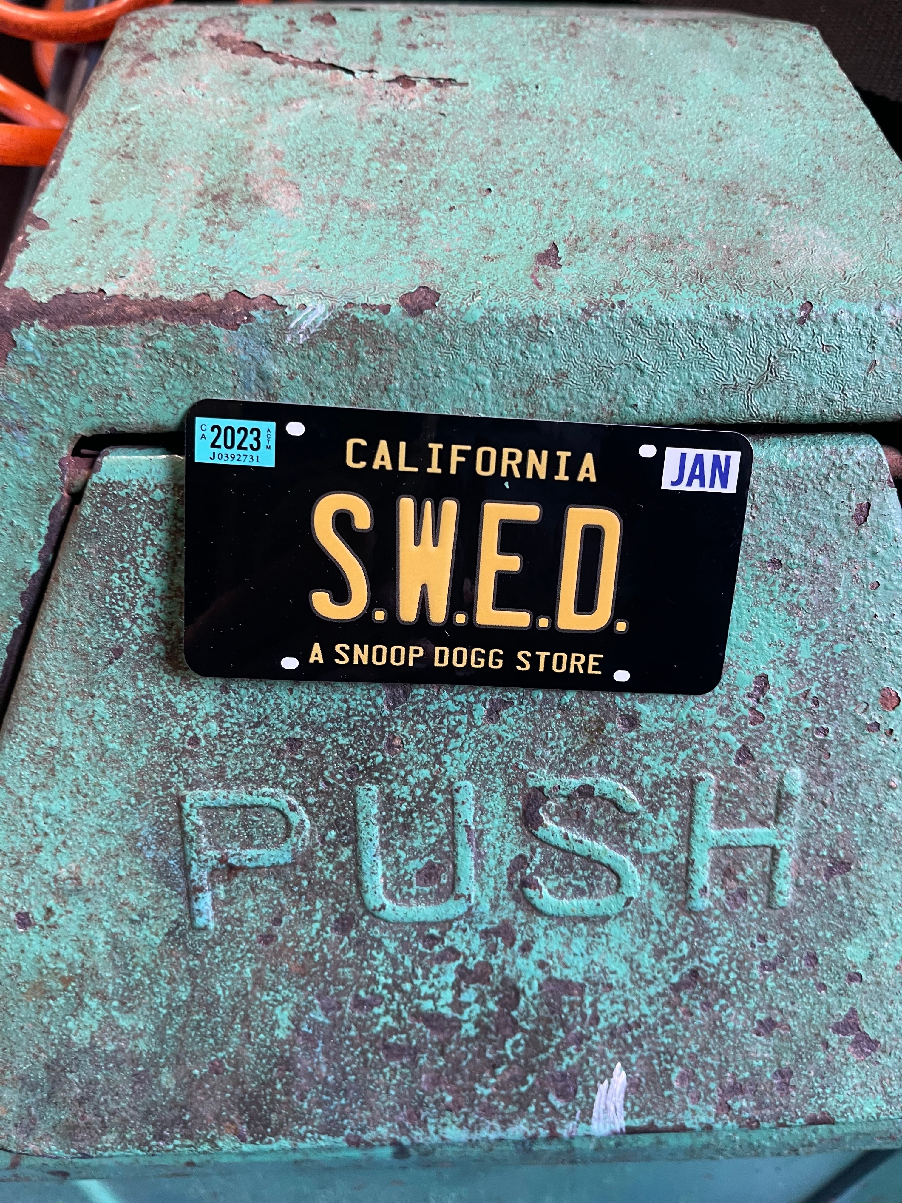 SNOOP DOGG STORE STICKER | PARAGON NERD STORE