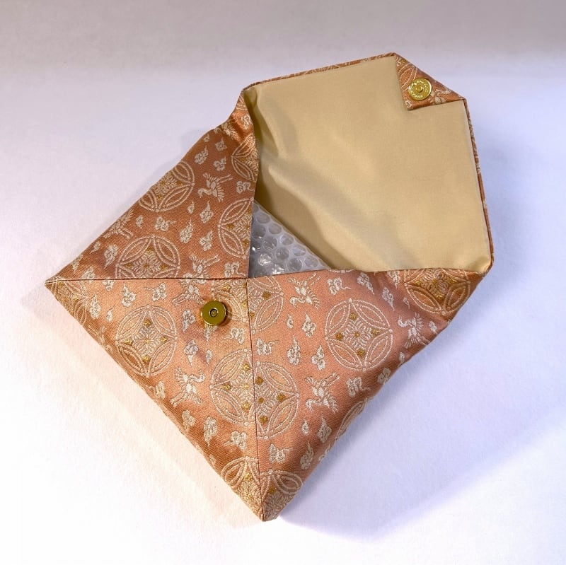 数寄屋袋（有香型）懸守七宝雲鶴紹巴（ｻｰﾓﾝﾋﾟﾝｸ） | 茶道帛紗 大阪有香