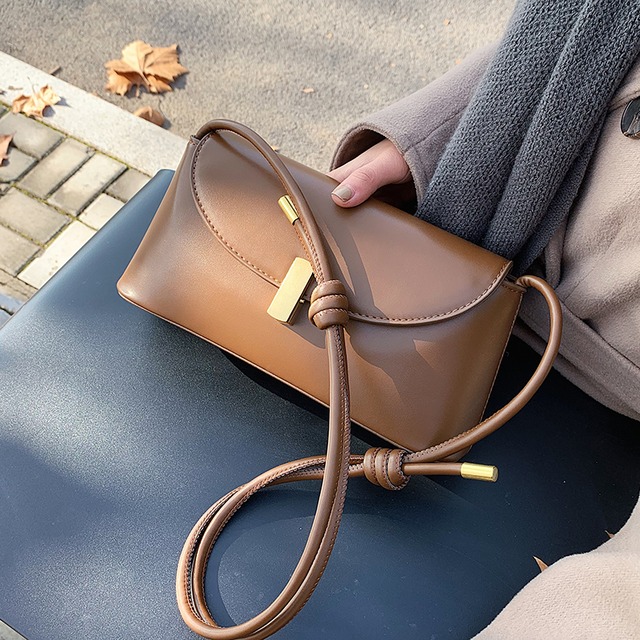 スタンダードオータムウィンター レトロ 秋物 冬物 スクウェア メッセンジャーバッグ 手作りハンドバック48320728764