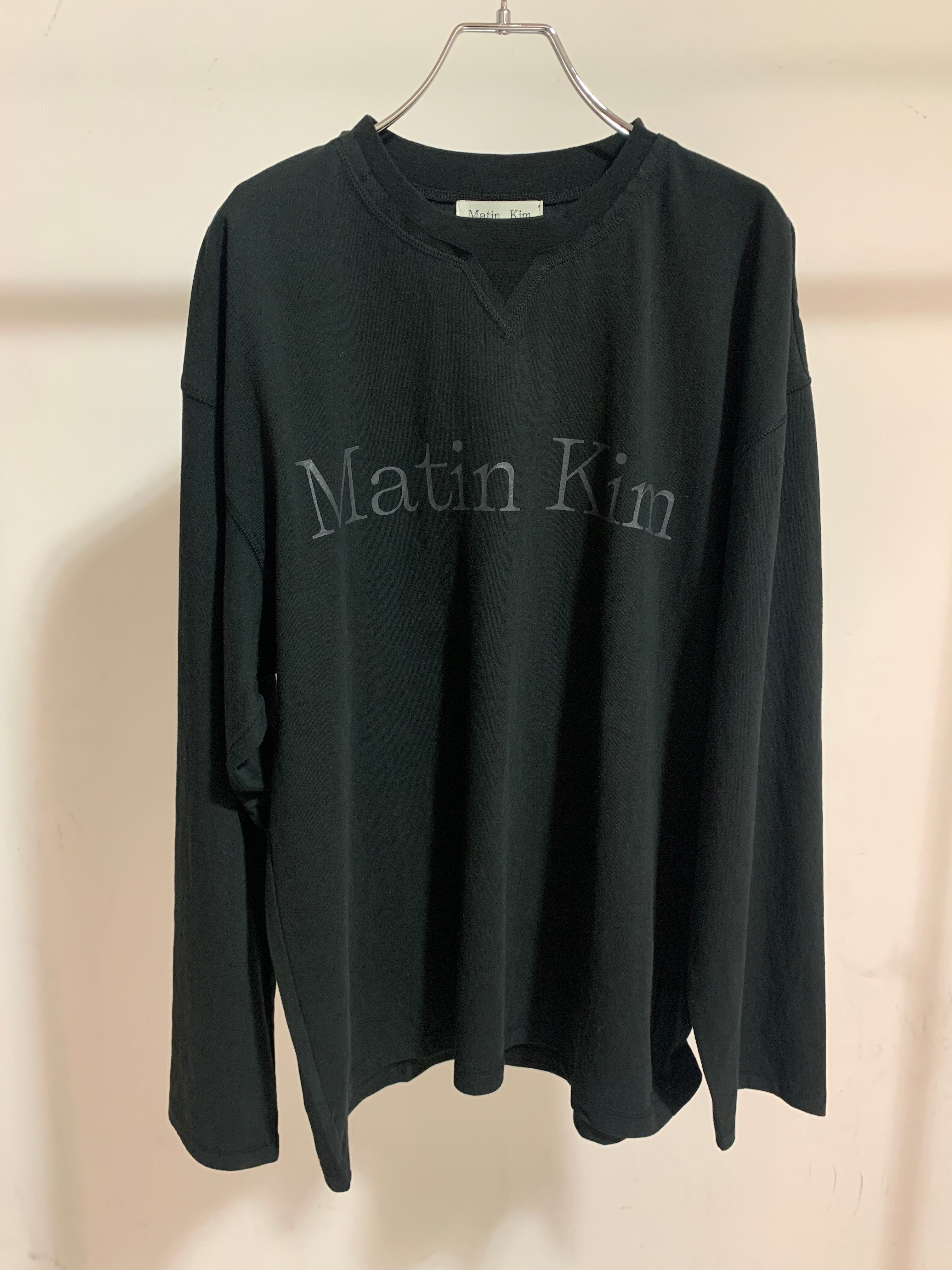 Matin Kim typo long sleeve tops