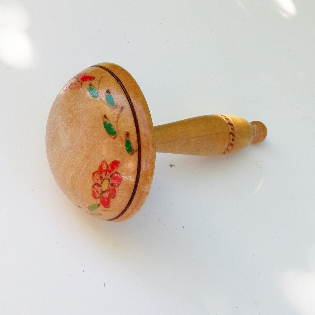 ダーニングマッシュルーム 木製花柄 ドイツ