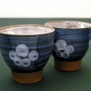 陶磁器（ぐい呑み・おちょこ・盃）２客セット・No.161107-08・梱包サイズ60