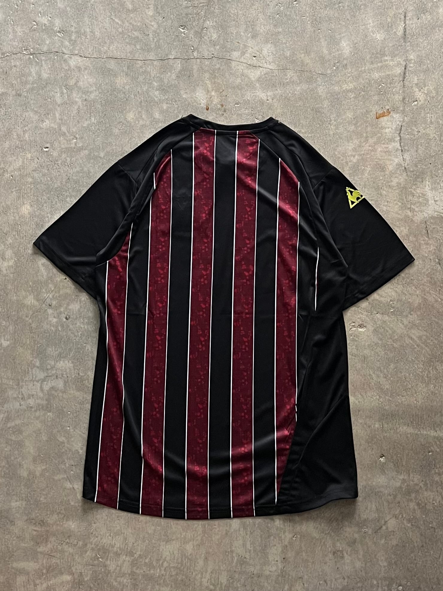 le coq sportif マンチェスターシティ ユニフォーム L 黒赤 | Léon