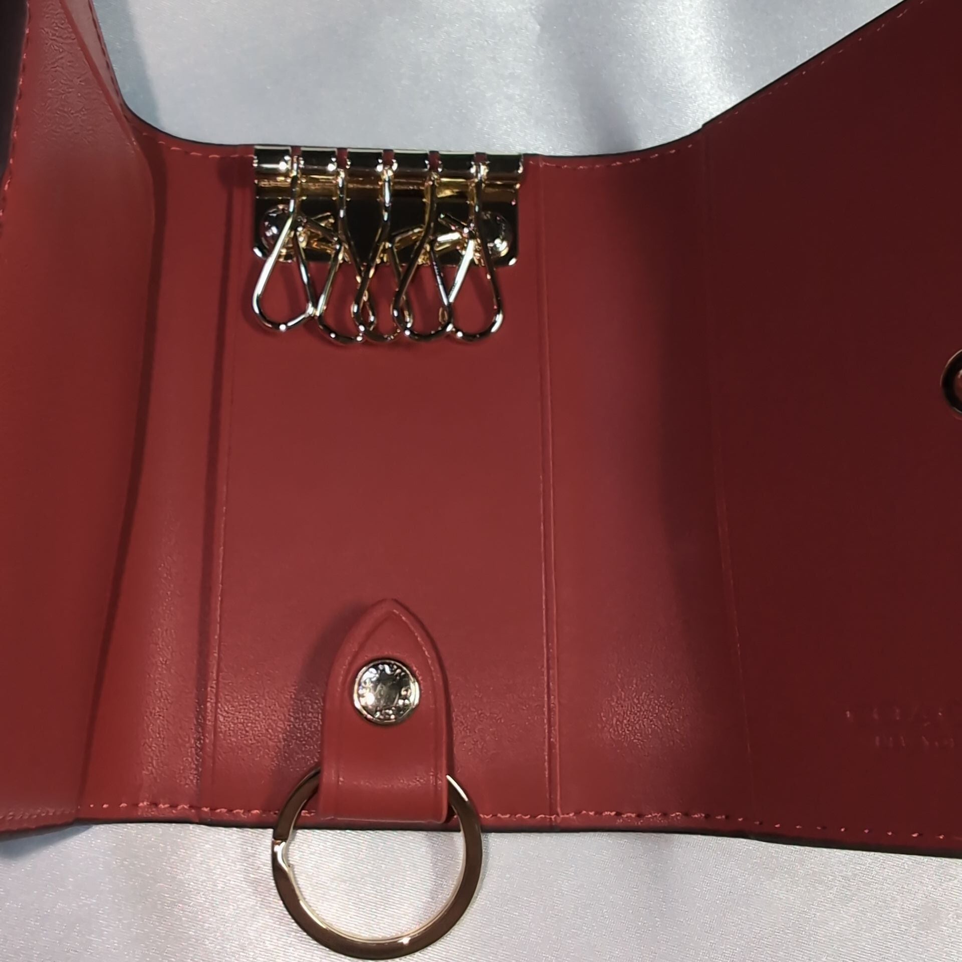 新品☆コーチ キーケース 77998 シグネチャー × True RED 5連 コーチ COACH 77998 キーケース レディース コンパクト （ブラウン
