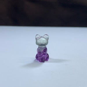 4.透明度有・可愛いフローライトねこちゃん