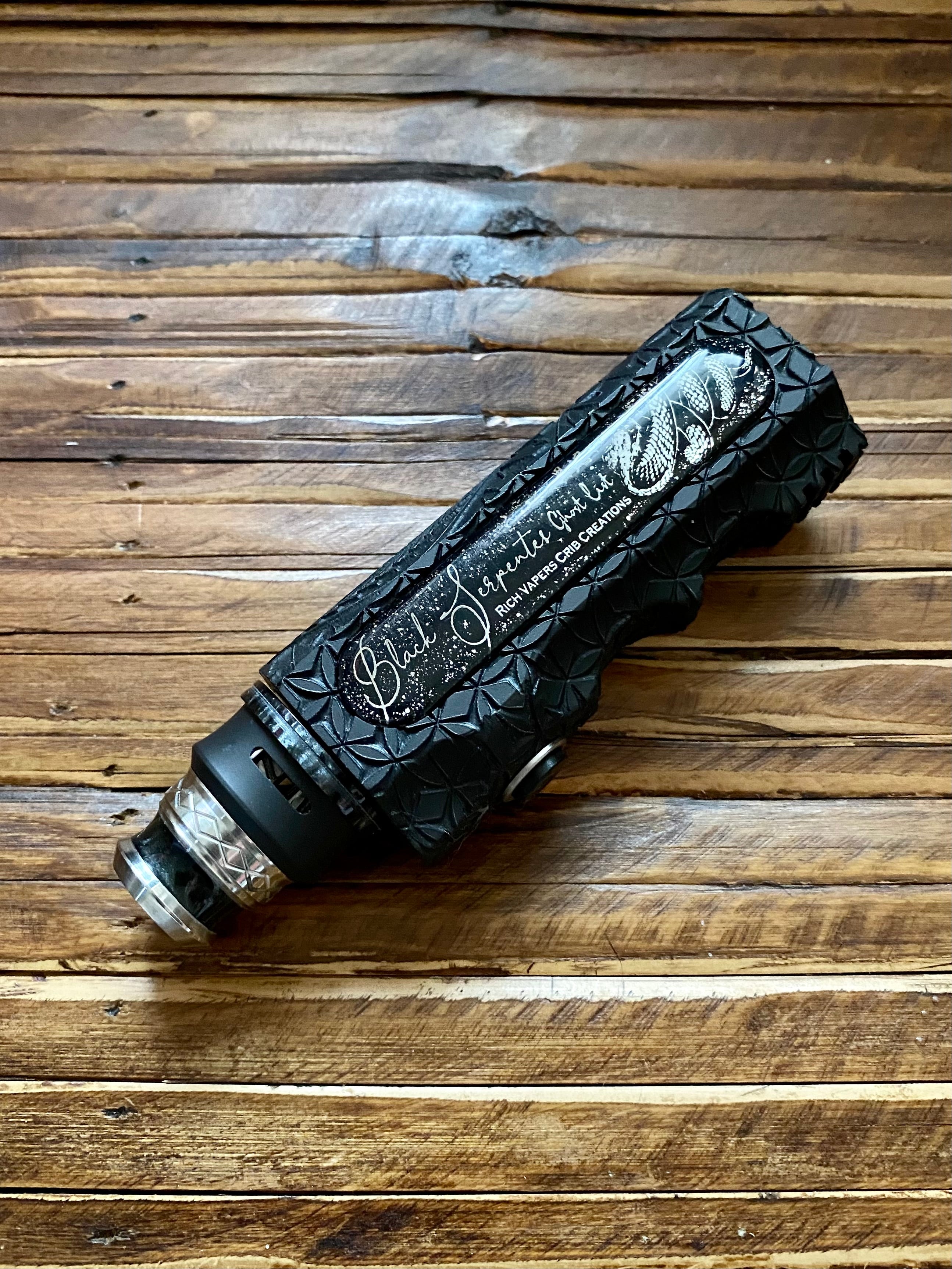 RVCC BLACK SERPENTES エングレービング フィリピン VAPE