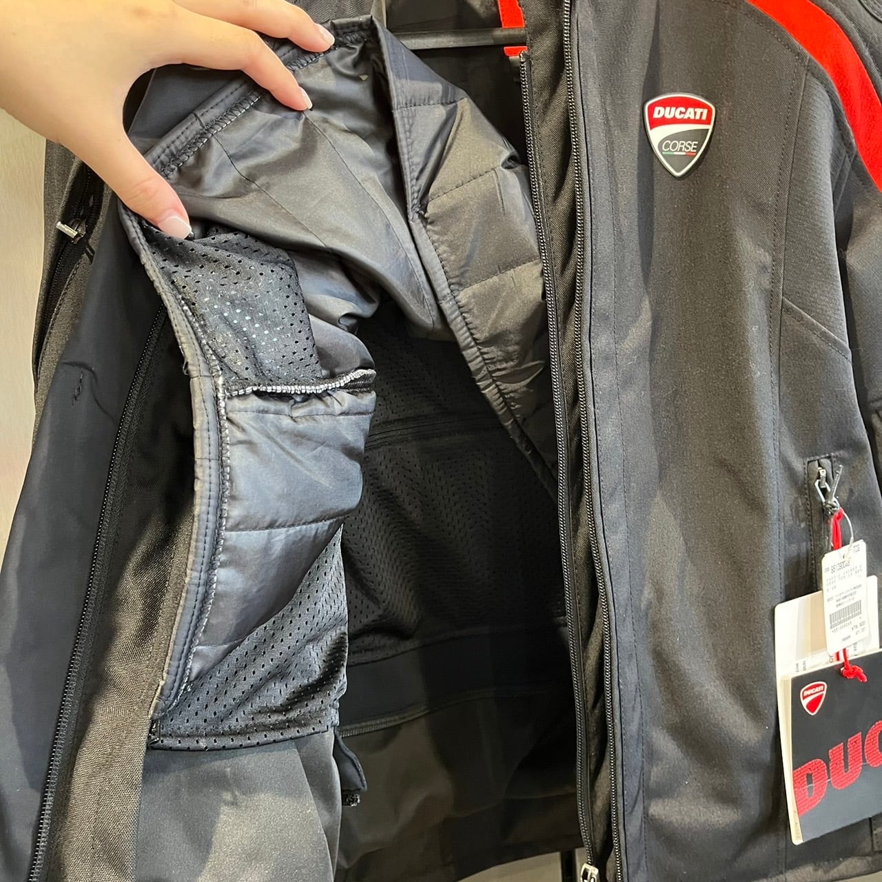 Ducati Corse tex C6(ファブリックジャケット) | ドゥカティ千葉セントラル