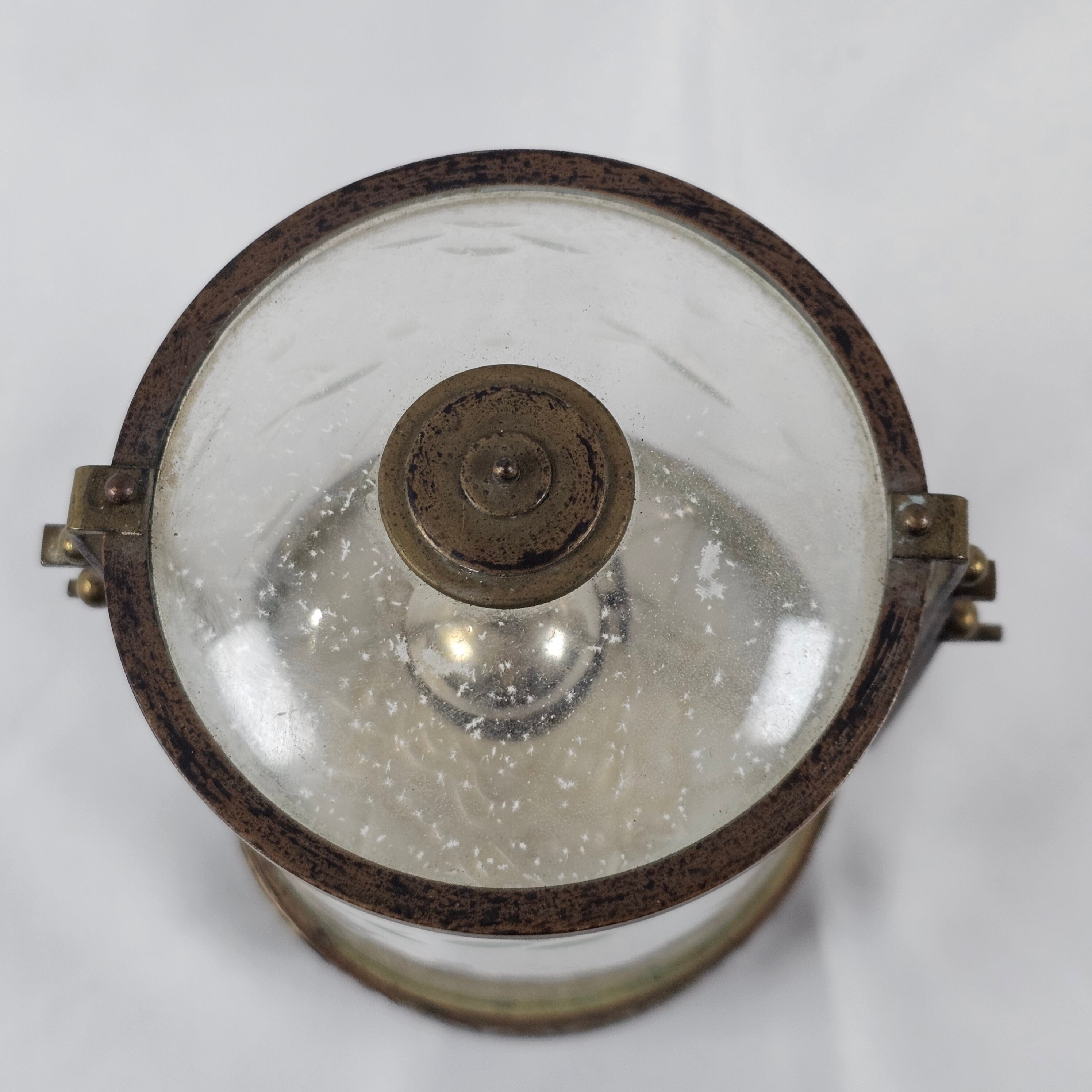 【希少】1950s 魚が泳ぐ 水槽 置時計 ゼンマイ式 稼働品 希少】1950s 魚が泳ぐ 水槽 置時計 ゼンマイ式 稼働品 | Over Time Vintage