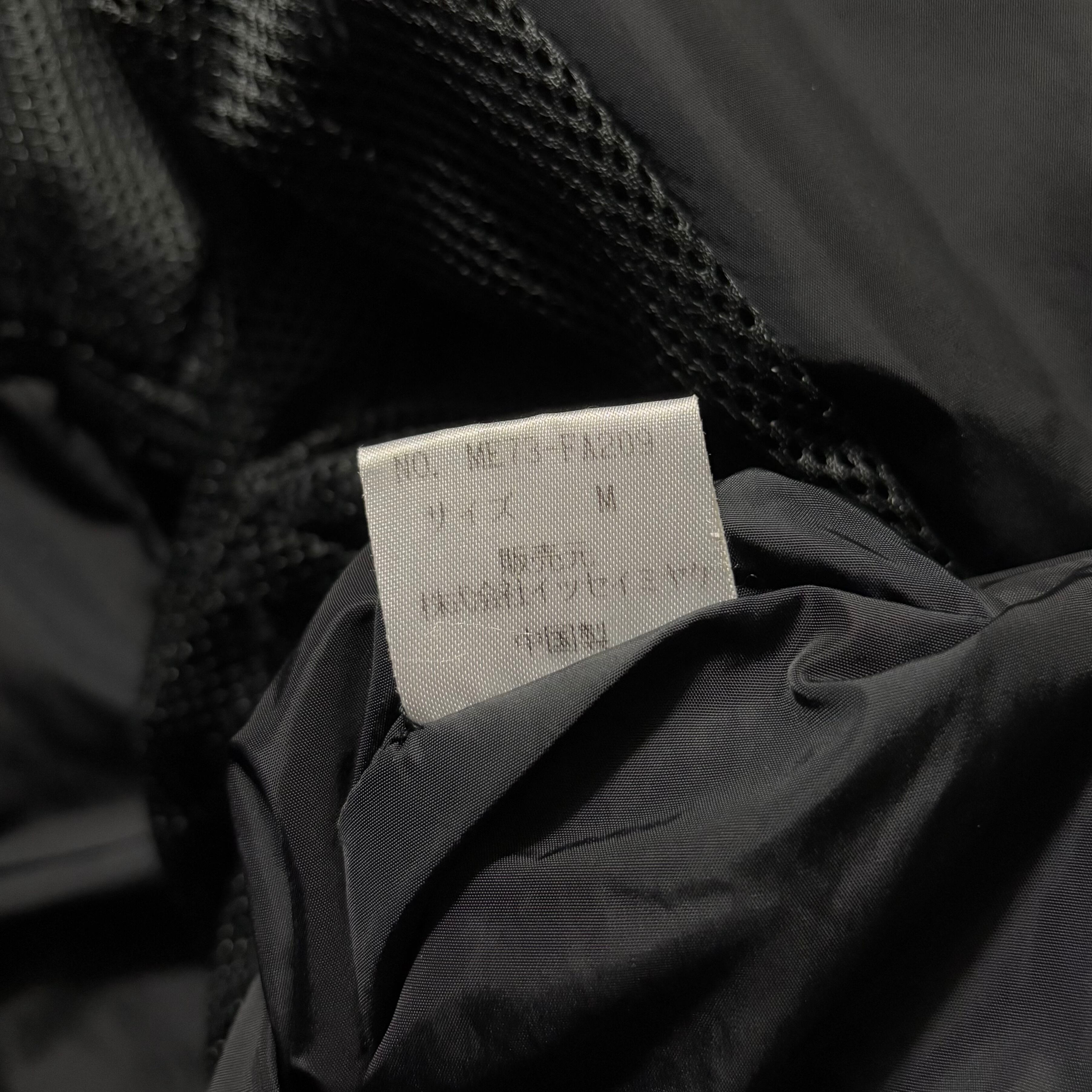 1997AW ISSEY MIYAKE MEN black nylon gimmick coat | NOIR ONLINE