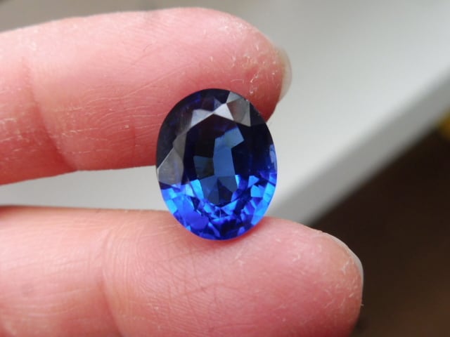 ブルーサファイア（ロイヤルブルー） ルース 約9.3ct | Pay ID