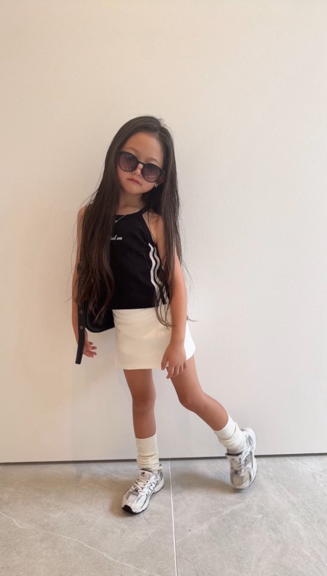 《即納》〜スリットスカート〜