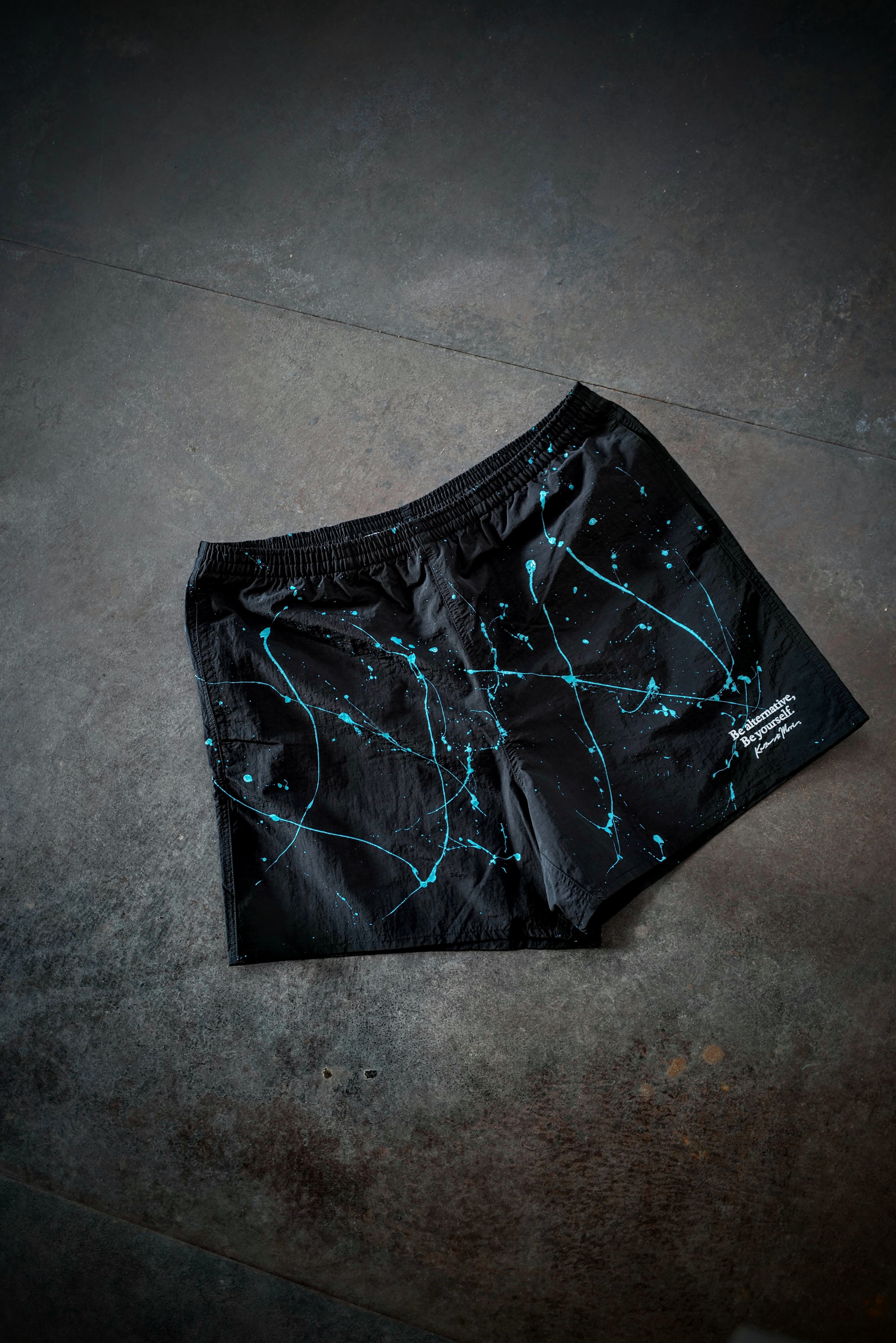 KAZE_TO_MORI 「SPLATTER SHORTS」 | Camp Shop Lantern