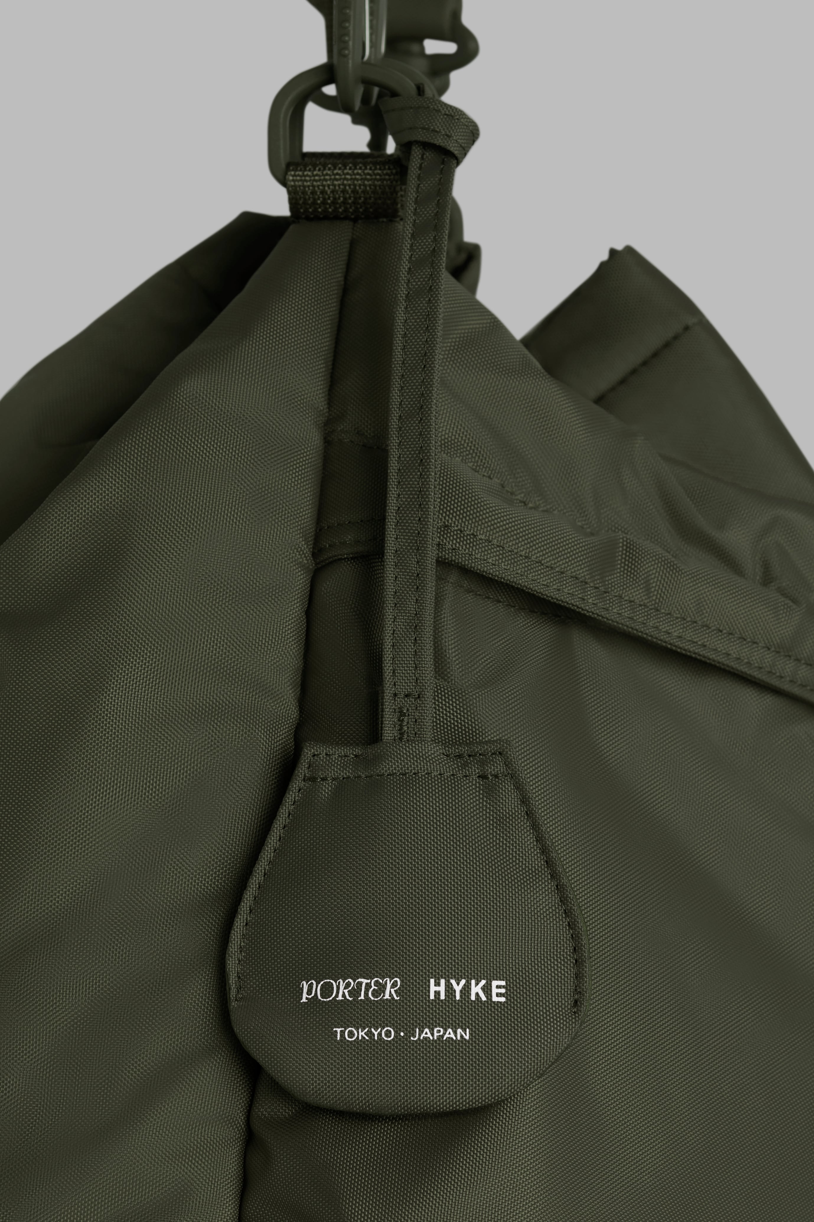 HYKE【ハイク】 PORTER × HYKE TOOL BAG 19355 / OLIVE DRAB | glamour