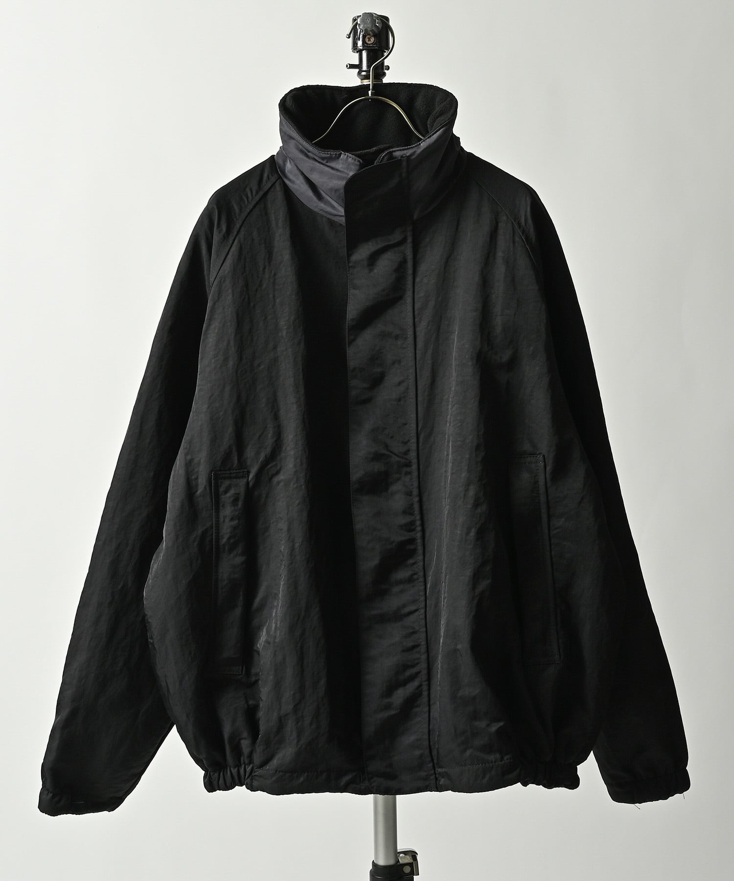 ATELANE 2-way reversible nylon fleece blouson (BLK) 25A-23040