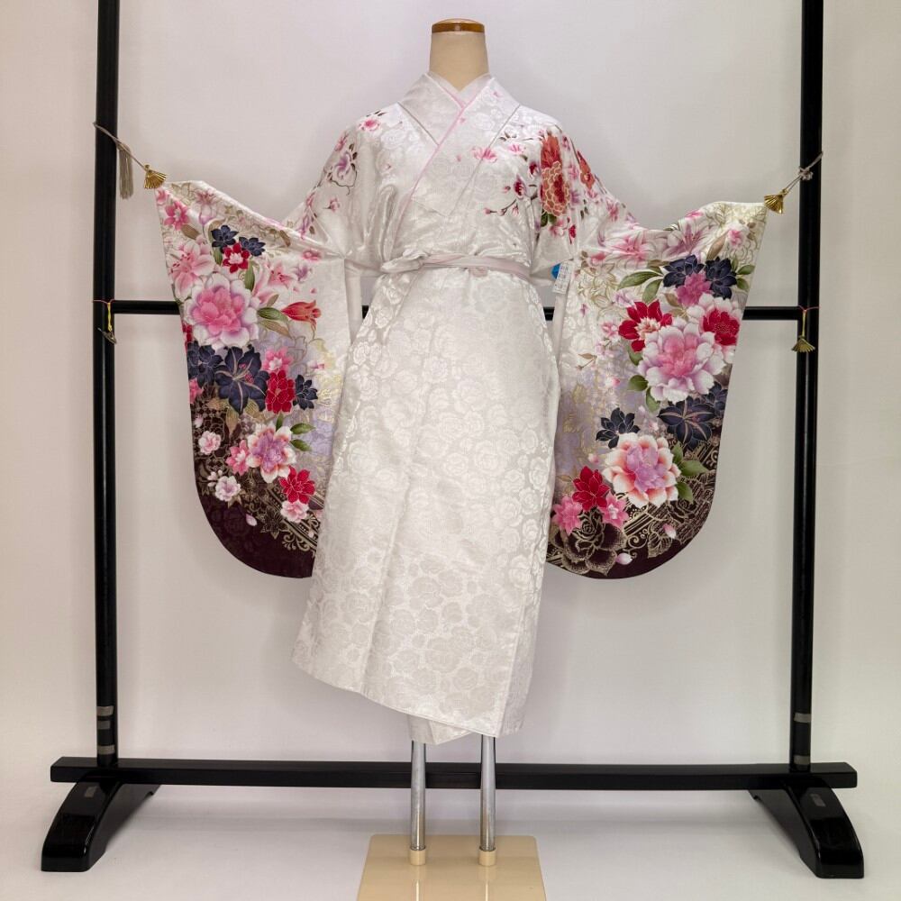 二尺袖 単品 卒業式着物 白 裄68cm Lサイズ 袴用着物 化繊 中古 5829