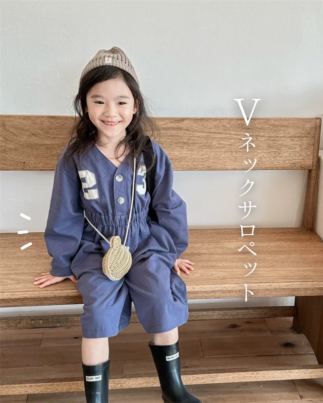 Vネックサロペット