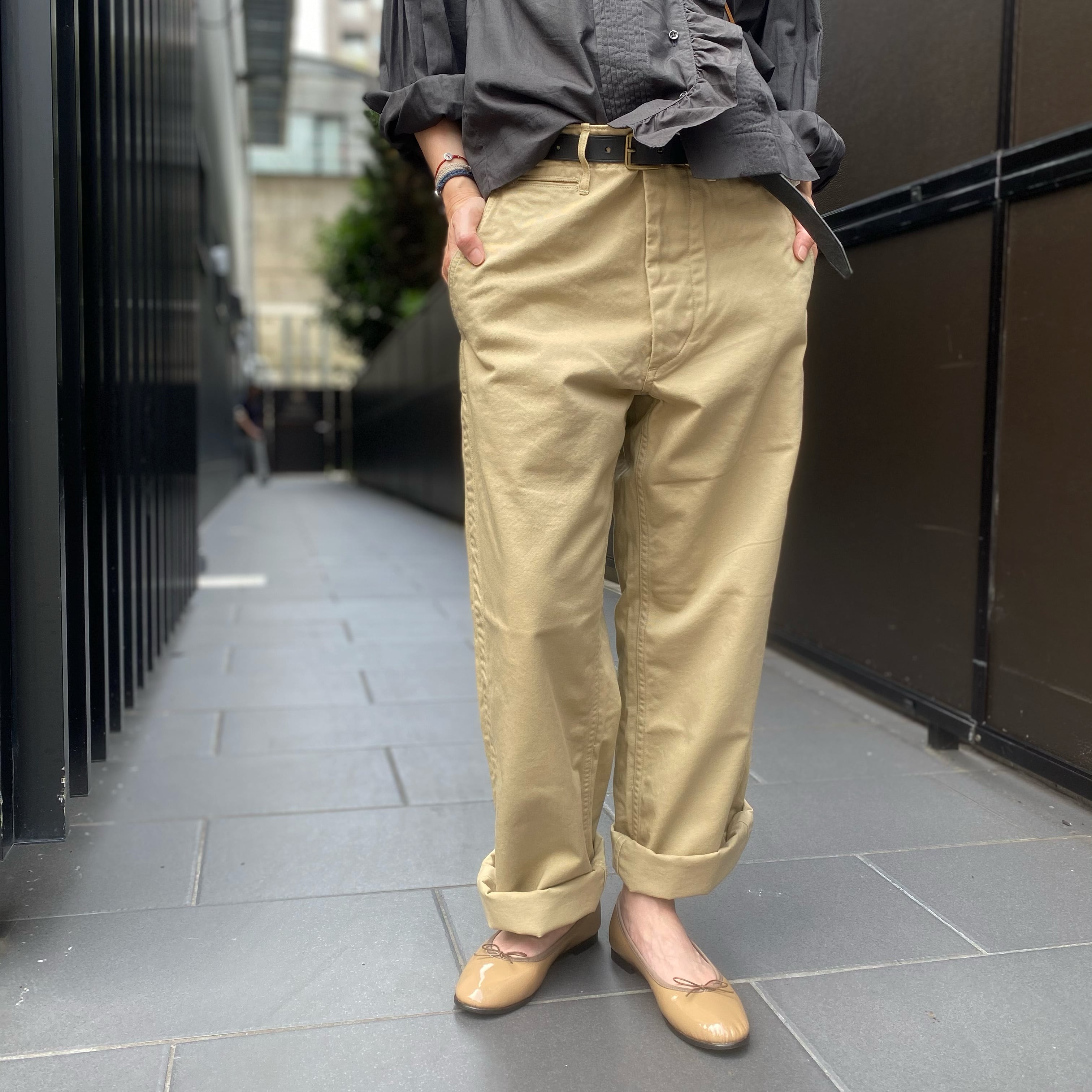 sans limite (サンリミット) Tapered Chino Pants | Debby