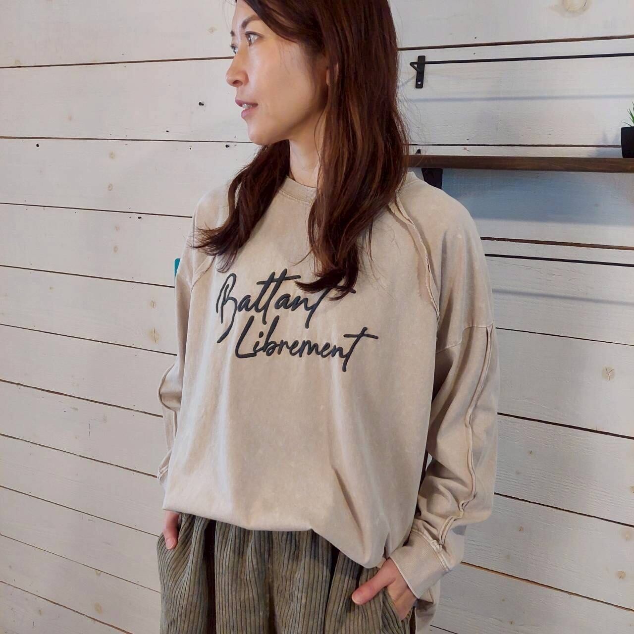 KAKELAロングクルー切替ロゴ刺繍