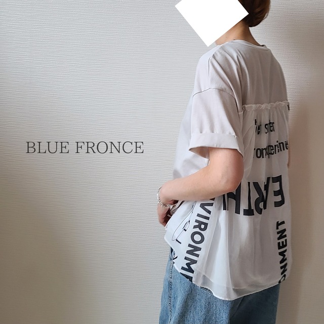 【BLUE FRONCE】ランダムロゴプリントギャザー切替プルオーバー(421902)
