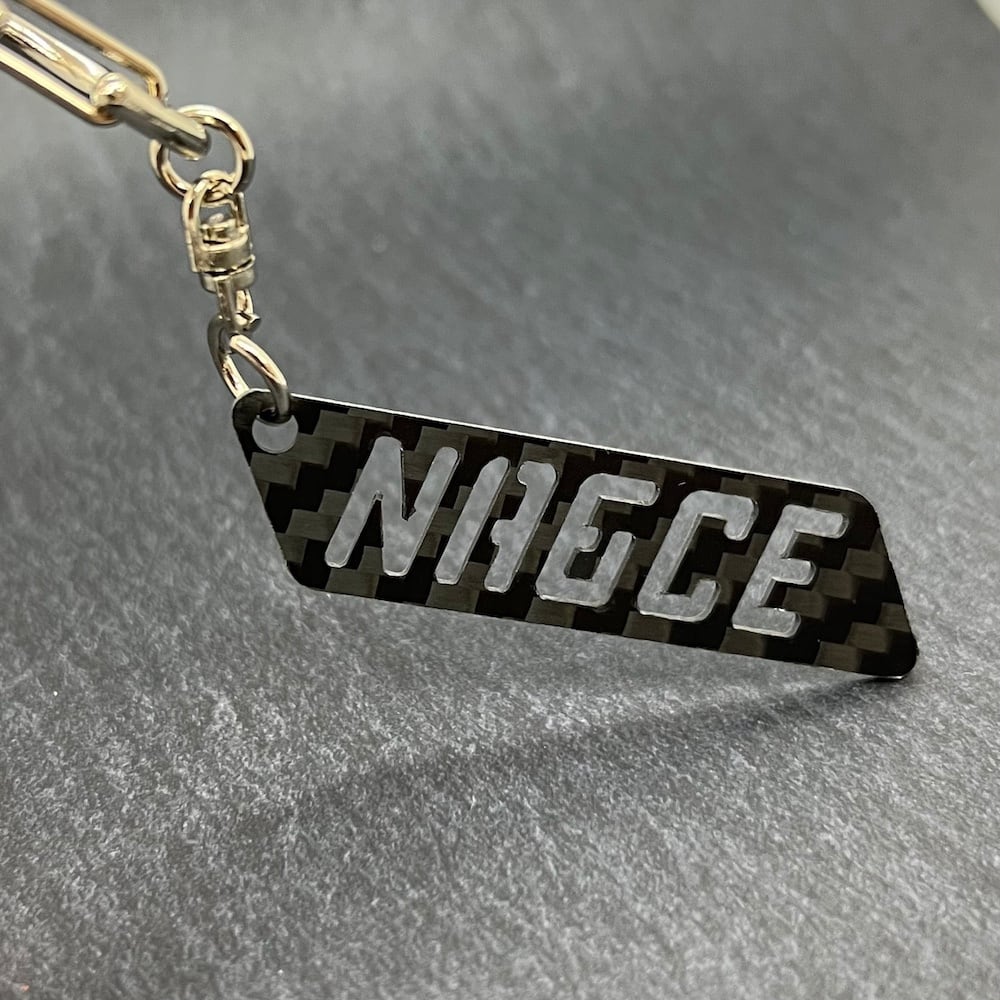 ドライカーボン 型式 キーホルダー マツダ ロードスター NA6CE NB6C NB8C NCEC ND5RC