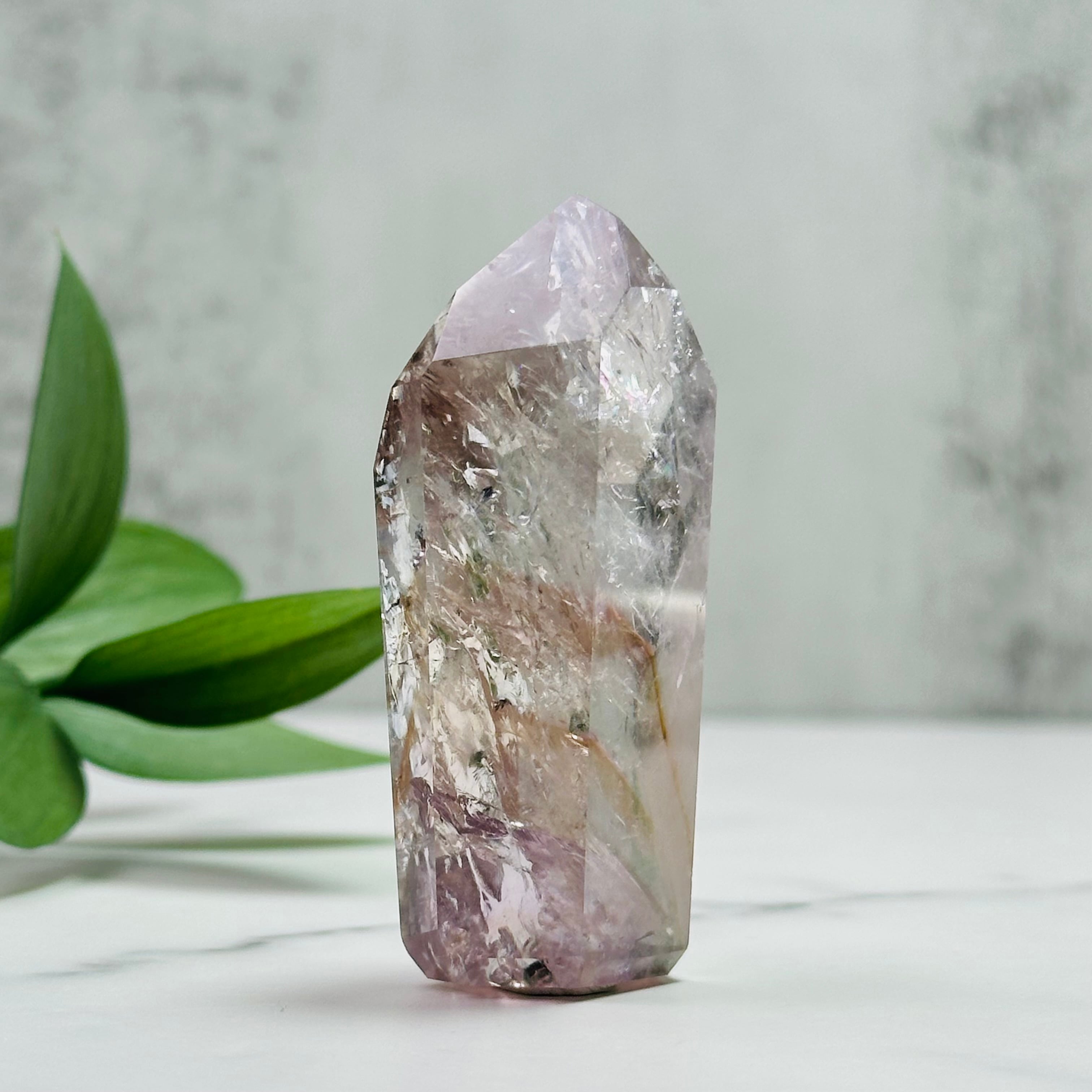 希少な天然石コレクション｜虹入りパウエライト | Mt.Sophia 天然石屋