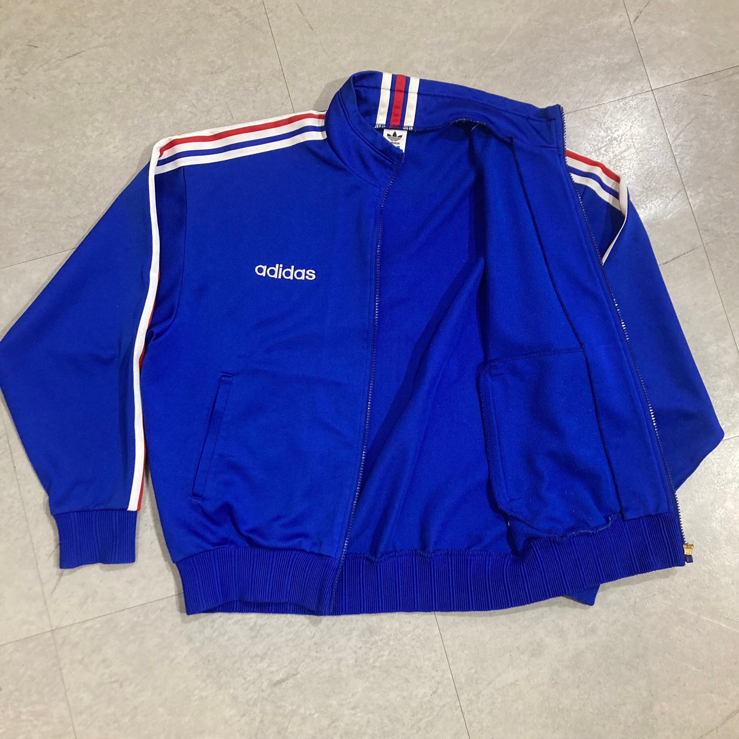 703fdc479e645eb0299e139e6f413e 