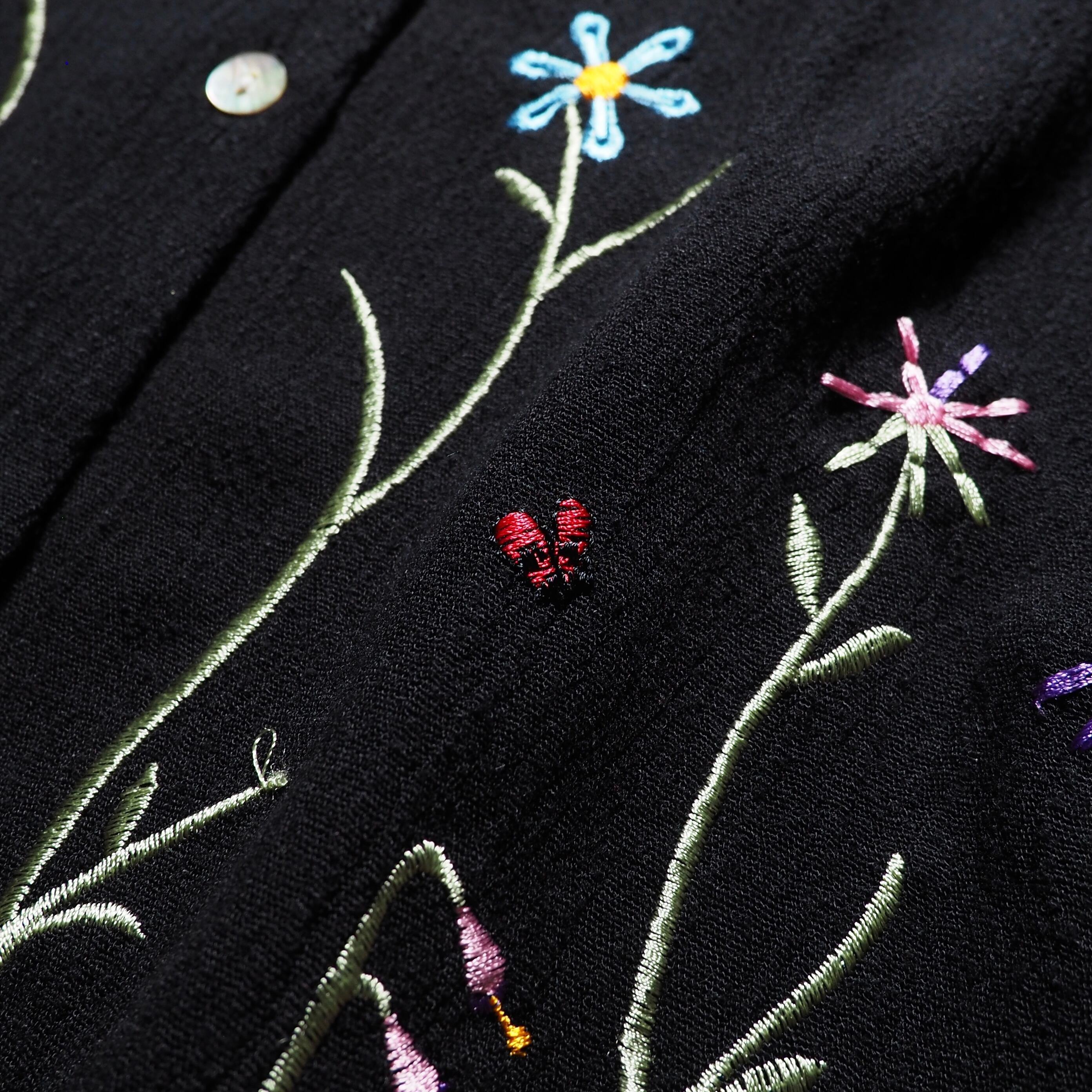1990s Black mode pleats × Flower embroidery vintage SS open collar shirt (made in Usa)