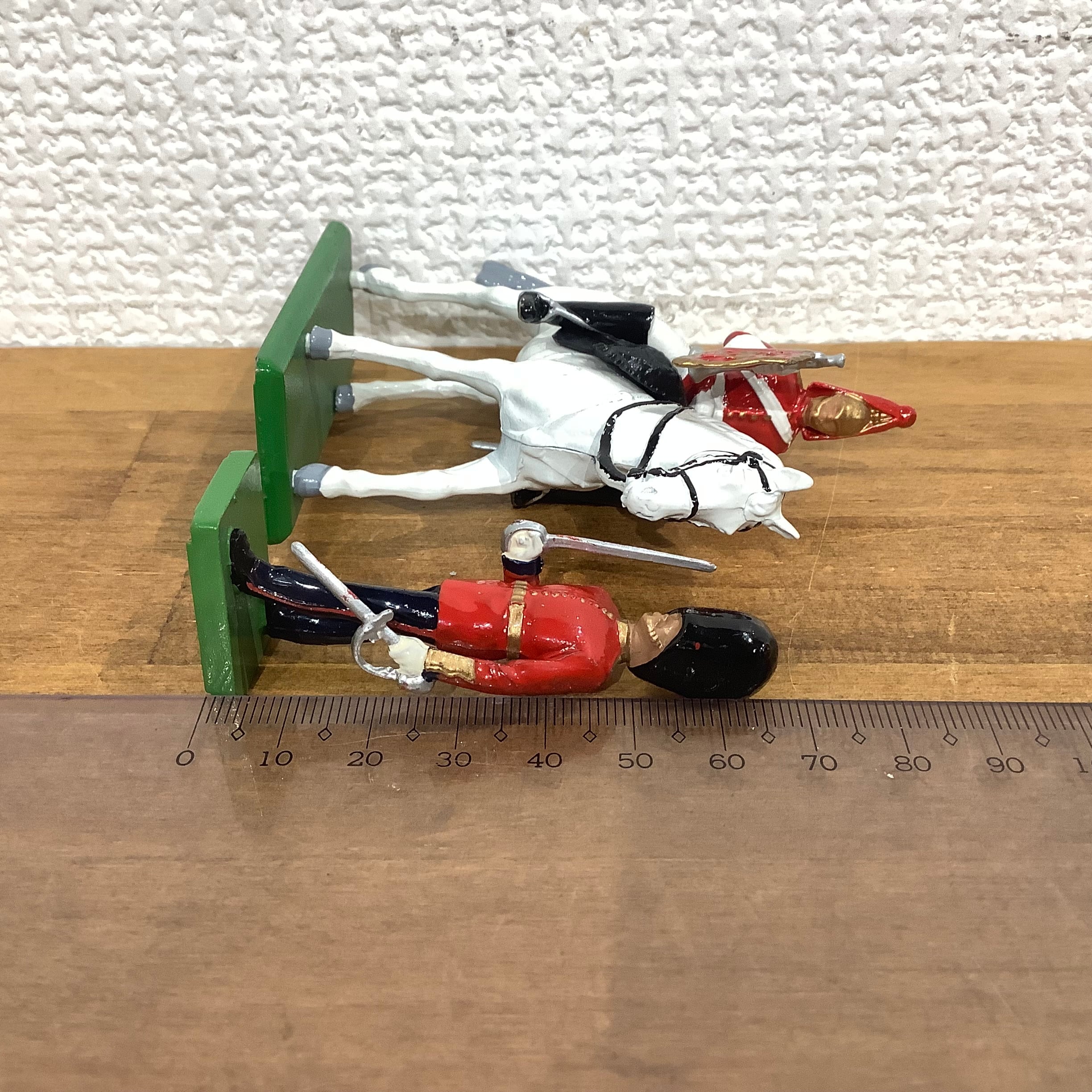 イギリス兵士フィギュア／33102 | ワンオアエイト