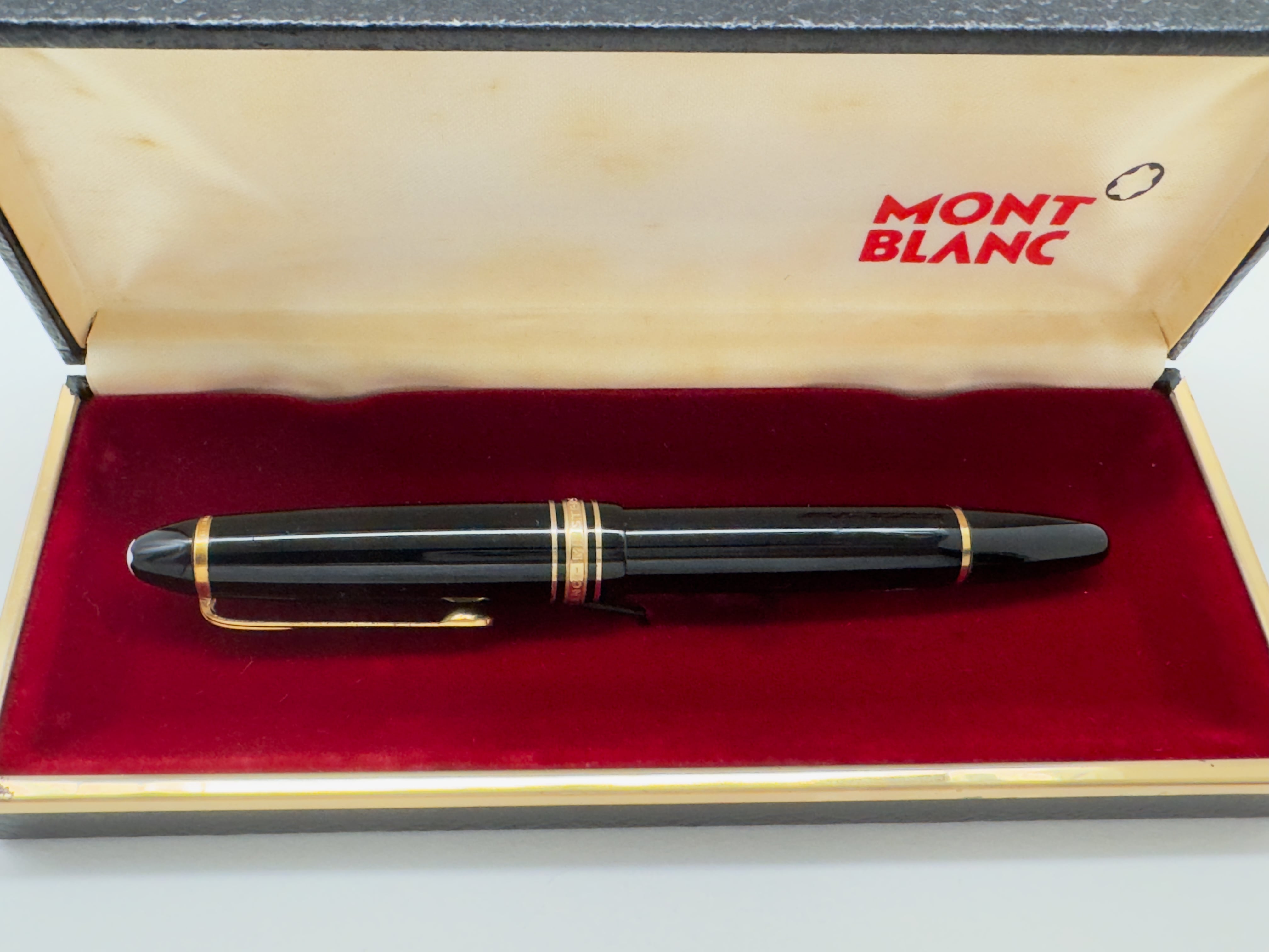 7046776d4375b317434841c83f4cf7