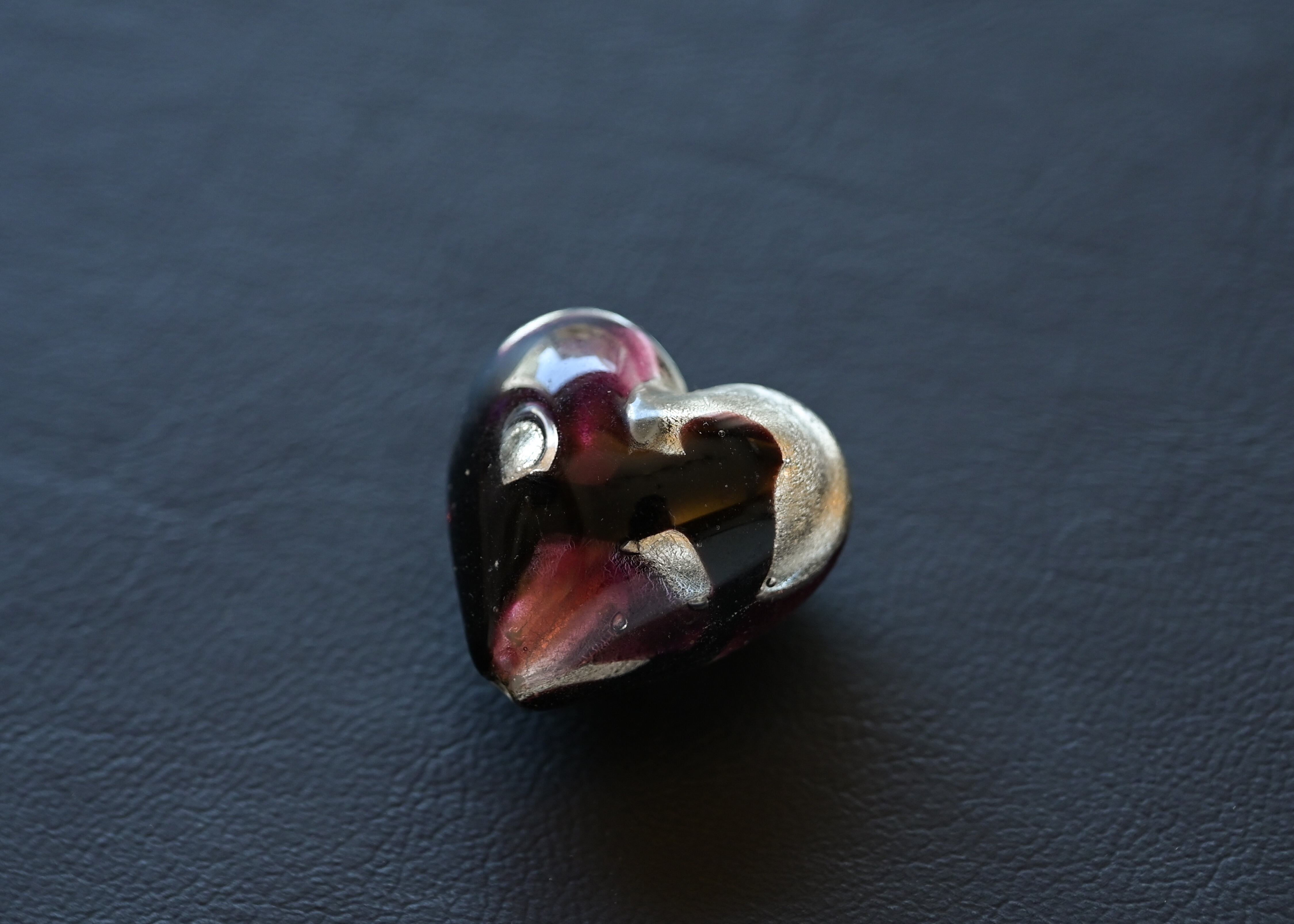 ベネチアンガラスビーズ ハート型 30ミリ バイカラー | チェコガラス