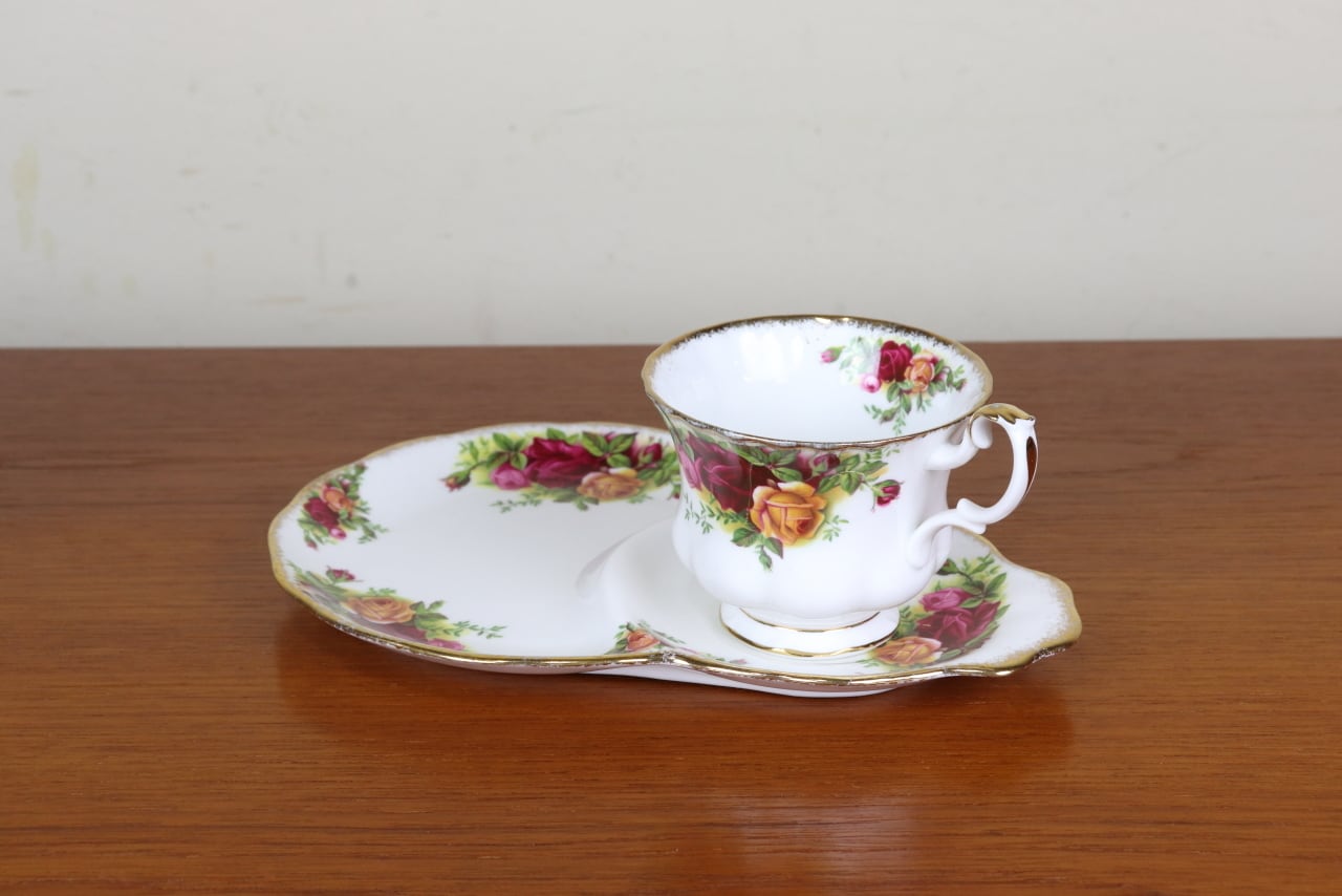 ロイヤルアルバート（ROYAL ALBERT） | epoca