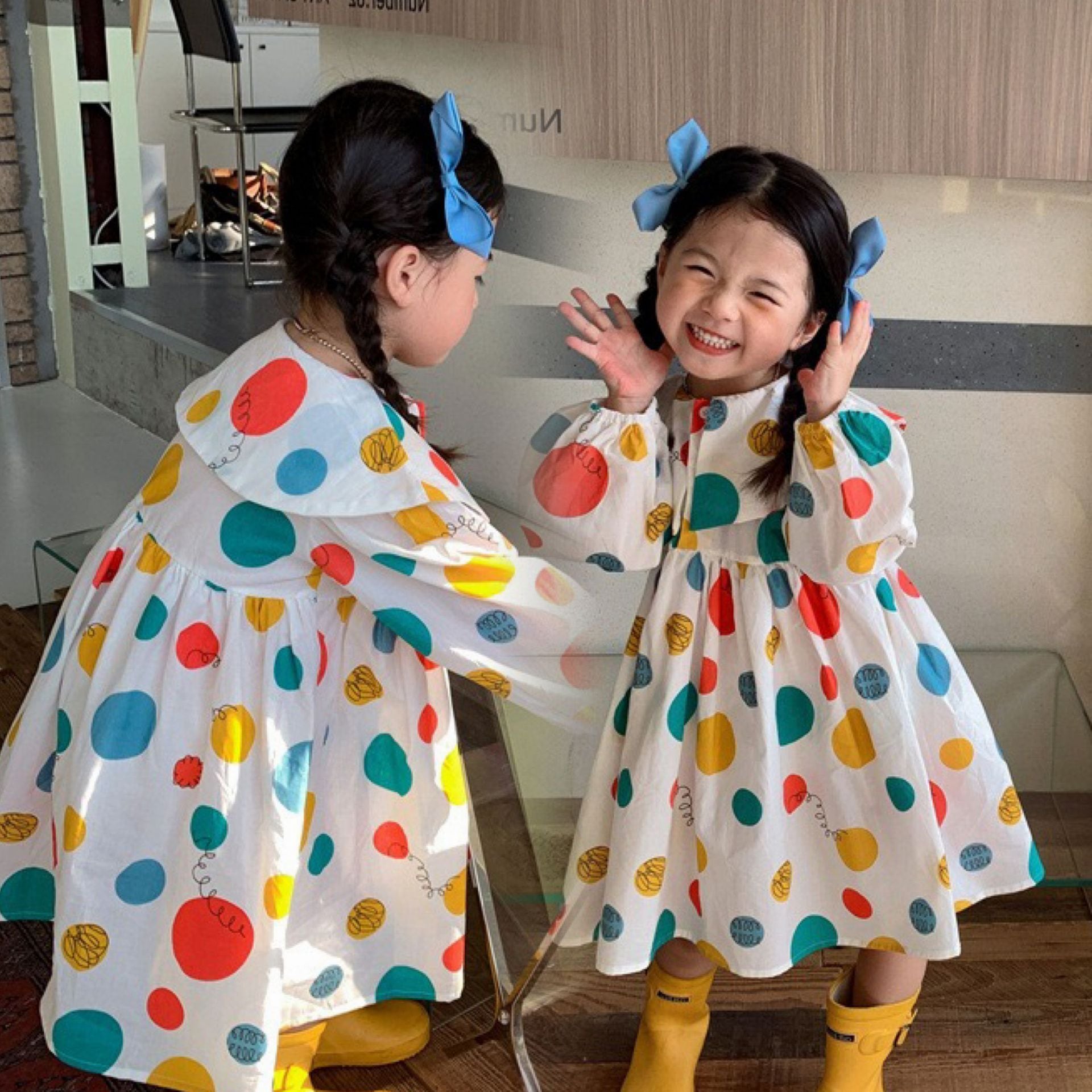 予約】 春秋の女の子の長袖ラペルドレス子供のカラフルなバルーン 