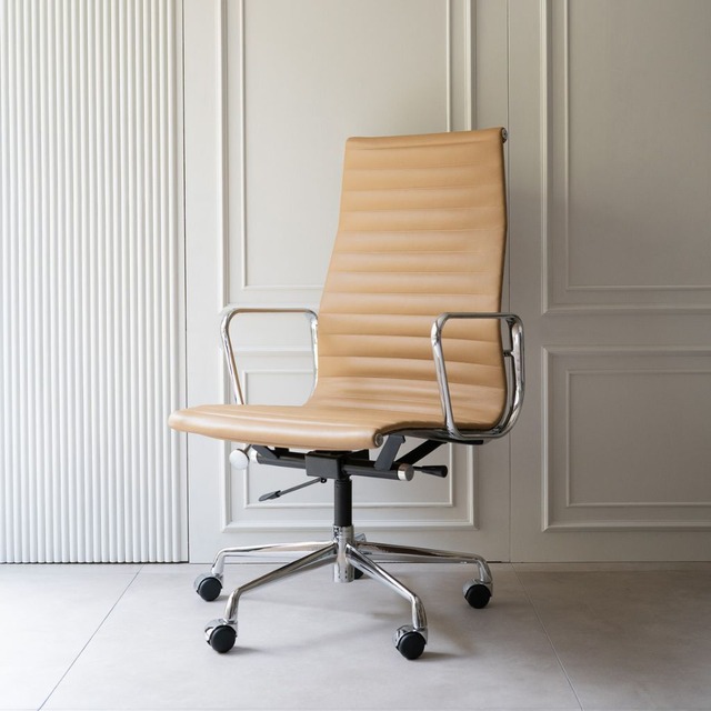 Executive flat chair high Lightbrown / エグゼクティブ フラットチェア ハイ ライトブラウン アルミナムチェア