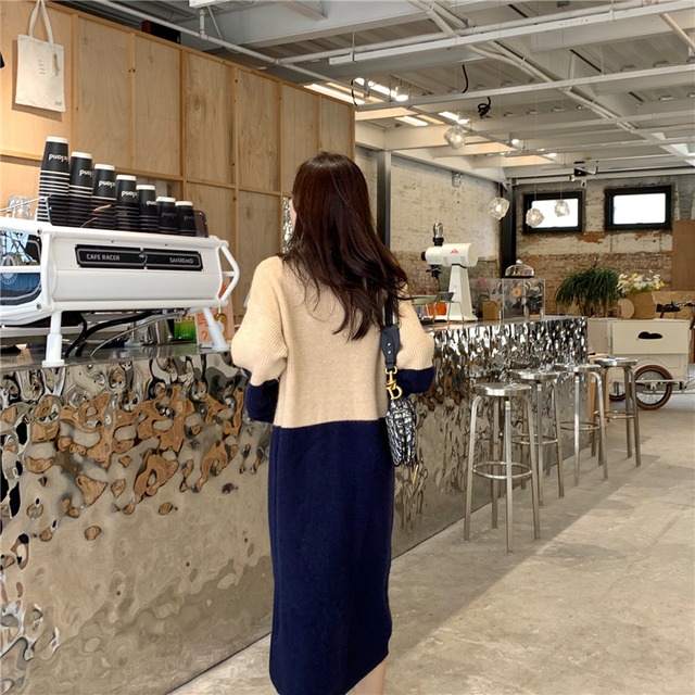 ニットワンピース 秋 冬 エレガント きれいめ 30代 40代 50代 バイカラー 切替 タートルネック 長袖 ワンピ ミモレ丈 ざっくり ゆったり ルーズ 体型カバー カジュアル シンプル デイリー 普段着 お出かけ デート Rb A10 0046 Redbell