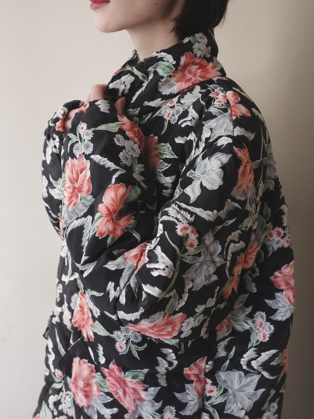 vintage flower design outer