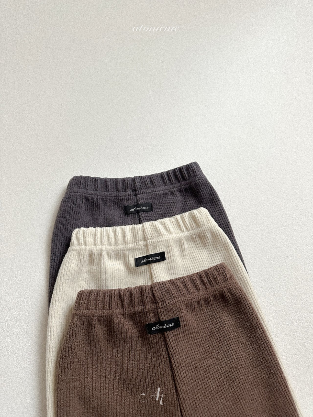 【即納】Slit pants / atomeme