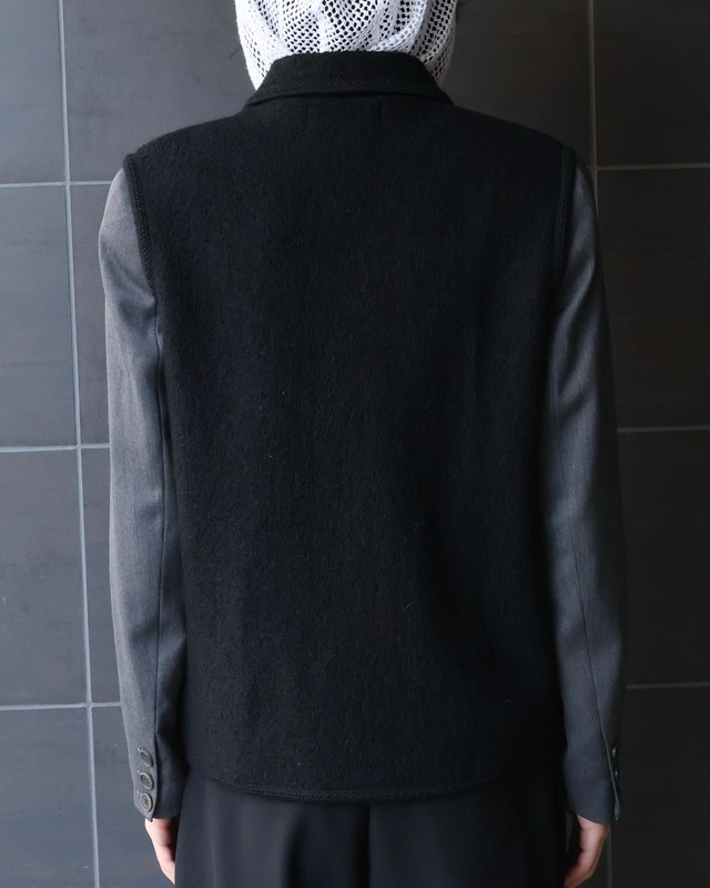 zip-up pile collar vest