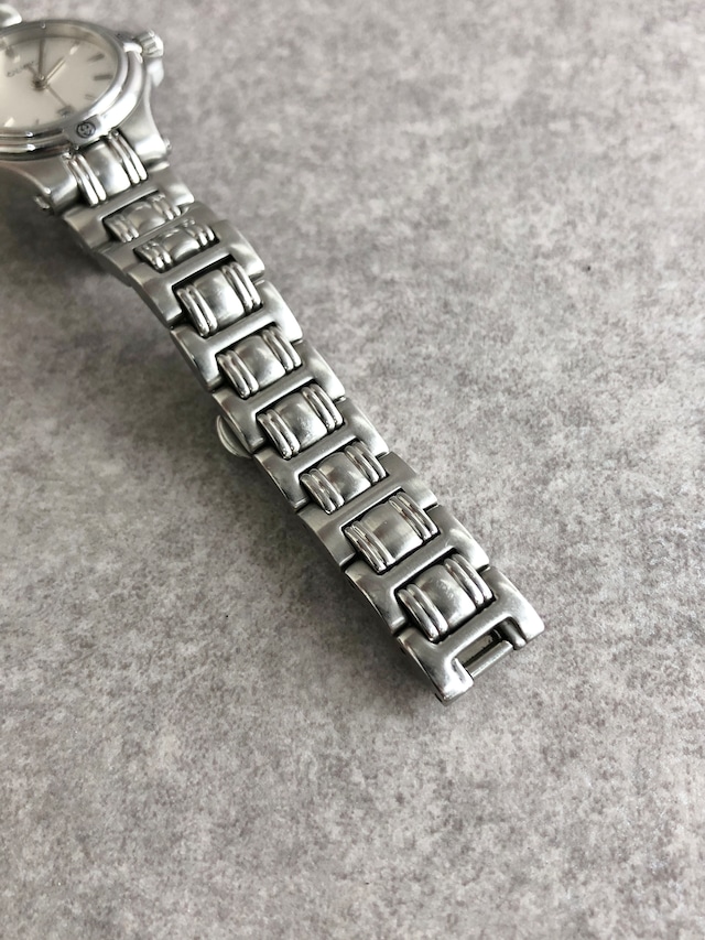 GUCCI グッチ 腕時計 シルバー GG ステンレススチール 9040L vintage ヴィンテージ オールド 8xaiw7