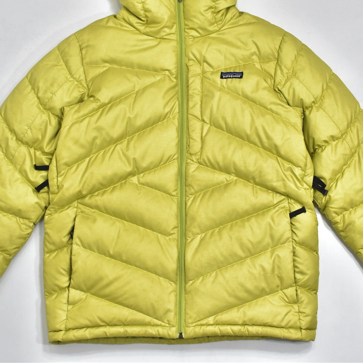 【美品、最終価格】Patagonia ダウンジャケット　M相当日本だとMサイズくらいです