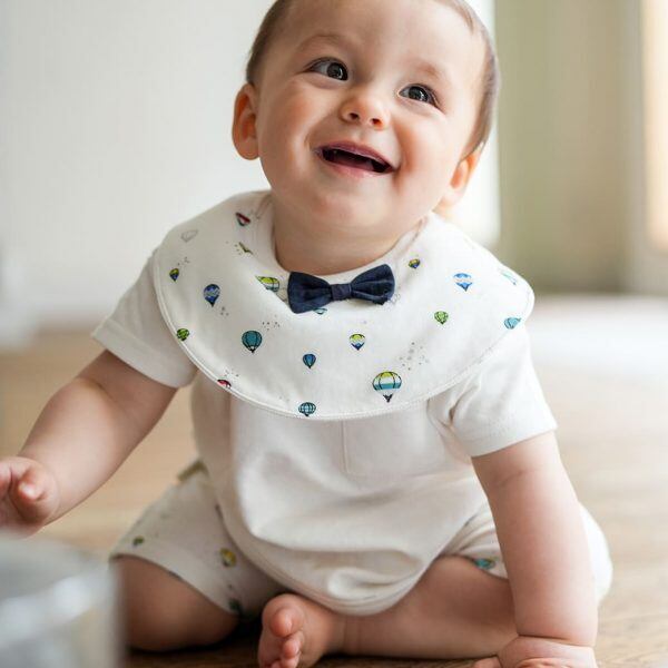 Haruulala　出産祝いギフトセット　スタイ+ショートパンツ　自由飛行